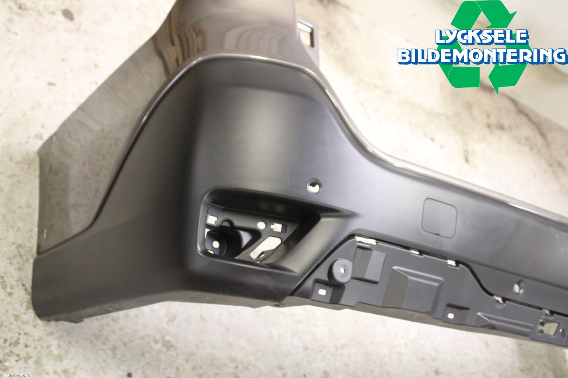 Subaru OUTBACK 21- Stötfångarbeklädnad Bak