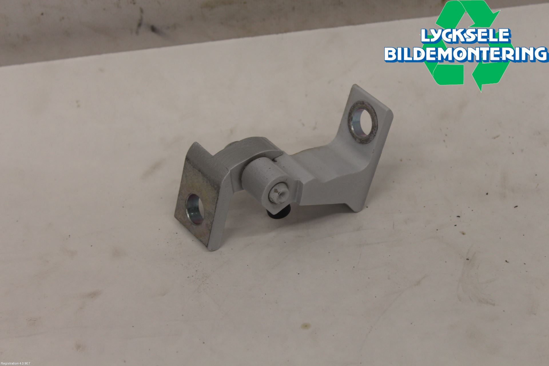 Volkswagen VW ID.4 21- Dörrgångjärn