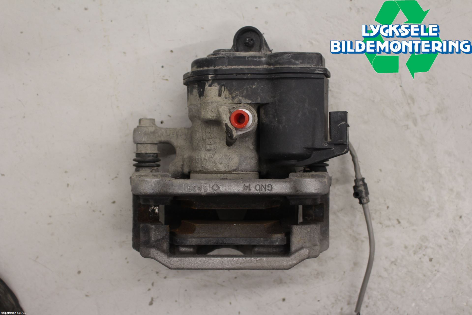 Audi A6 F2/C8 19- Bromsok Bak Höger