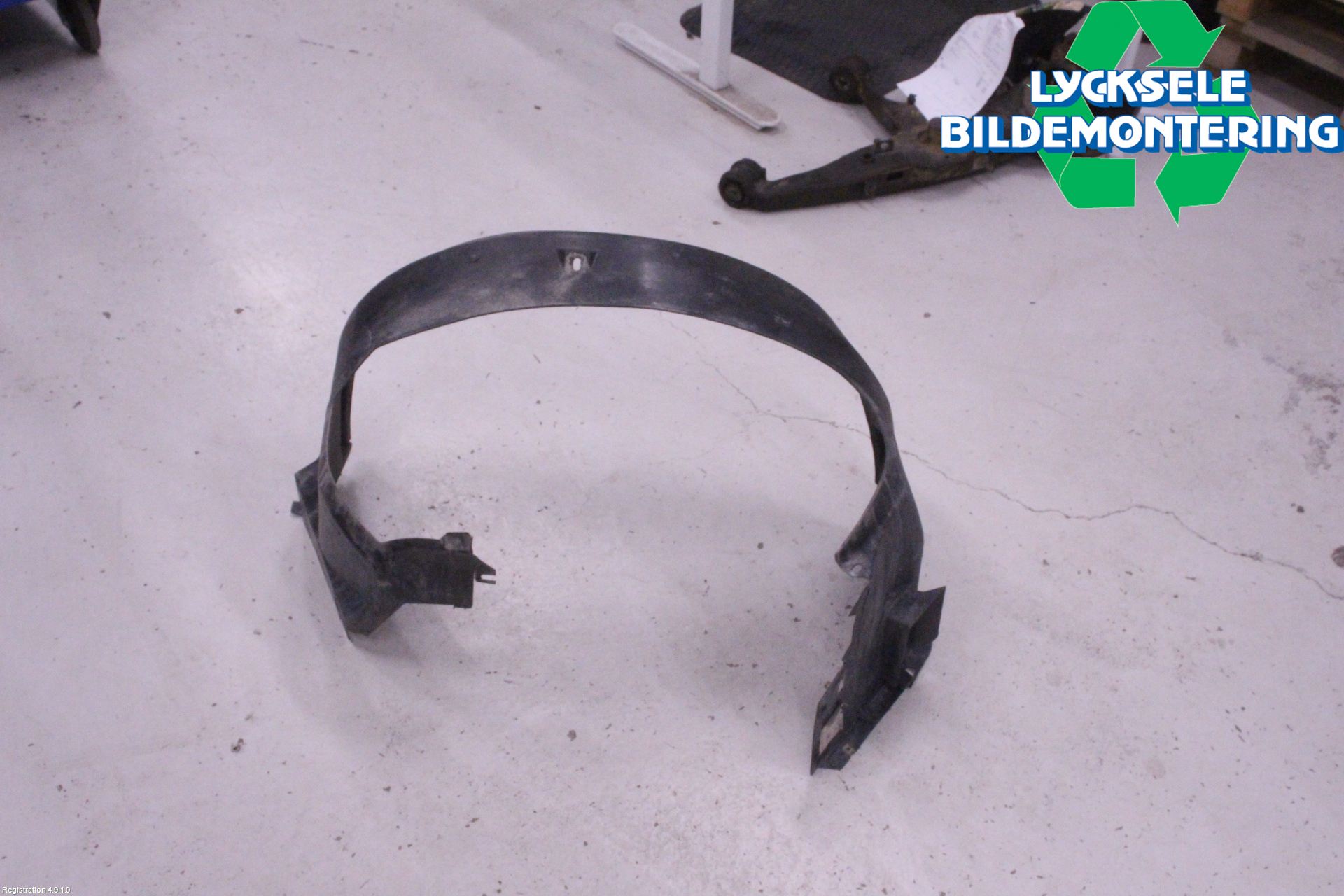 BMW 3 E36      91-00 Skärm Inner