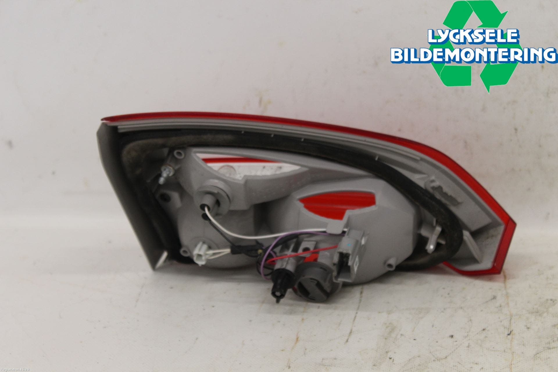 Ford FOCUS 11-14 Bakljus Lucka Hö