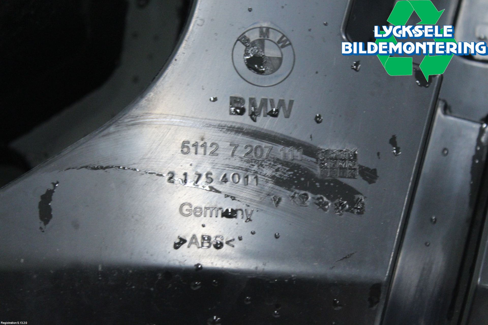 BMW 5 F10/F11/F18 09-17 Stötfångarfäste Bak Vä