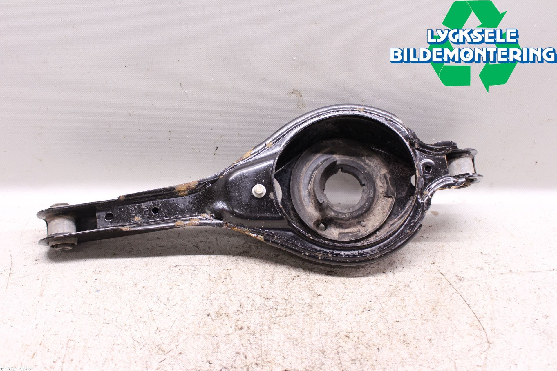 Ford KUGA 13-16 Bärarm Bak Vänster