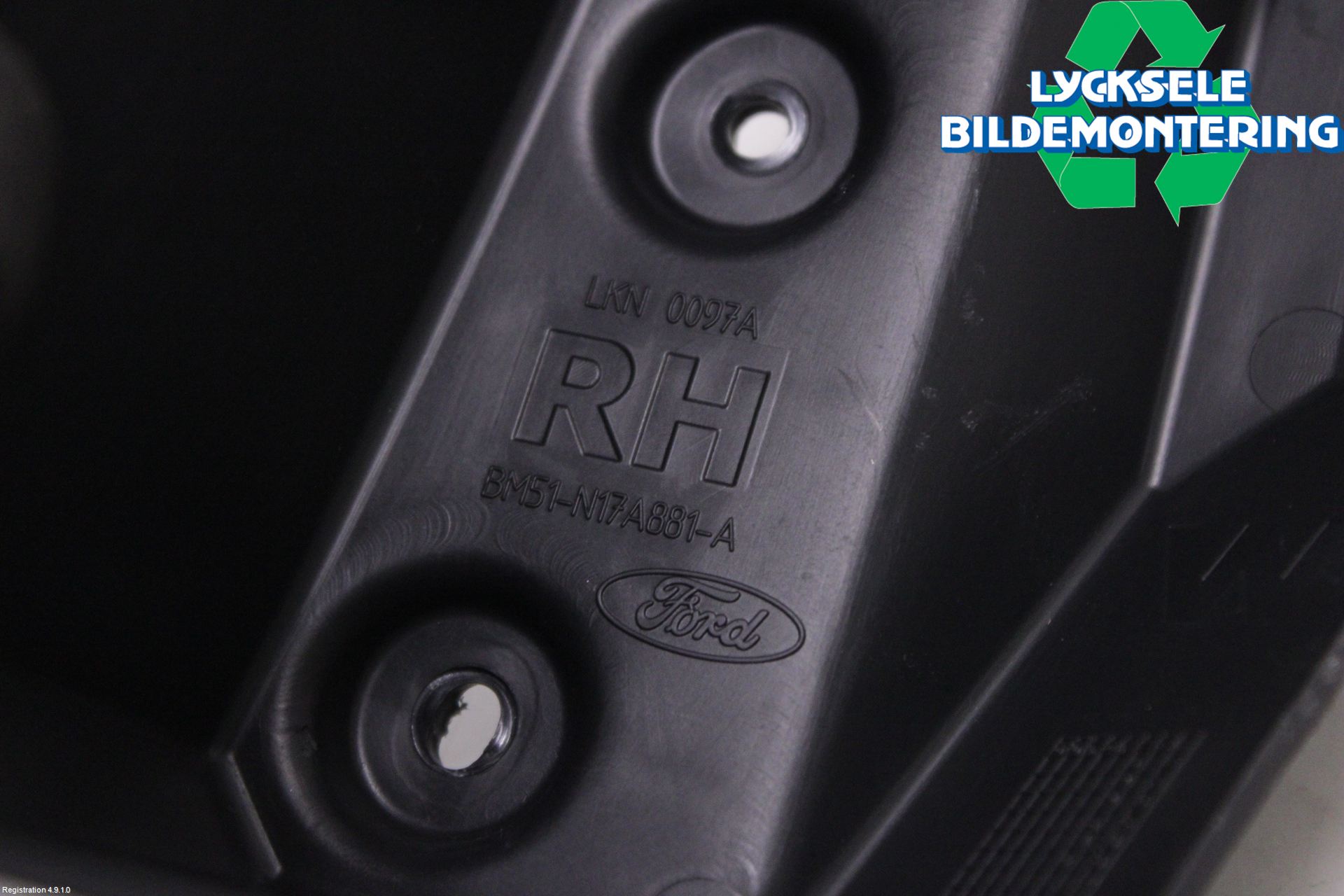 Ford FOCUS 11-14 Stötfångarfäste Bak Hö