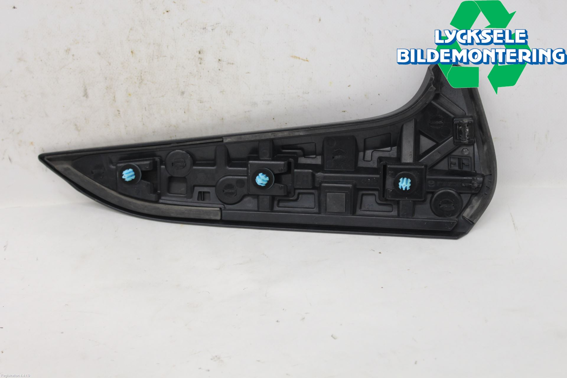 Mazda CX-60 22- Spoiler Baklucka