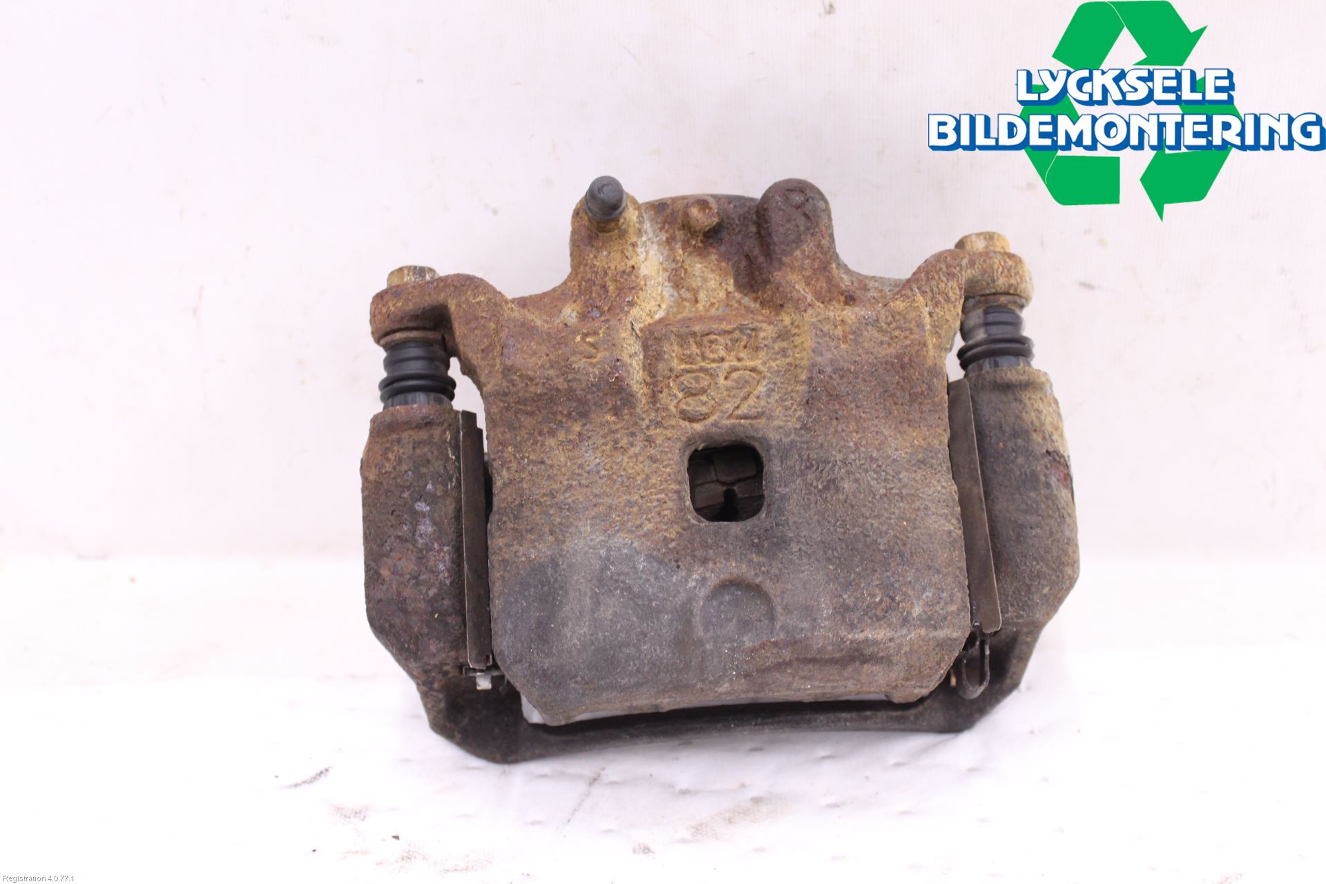 Nissan PULSAR Bromsok Fram Höger