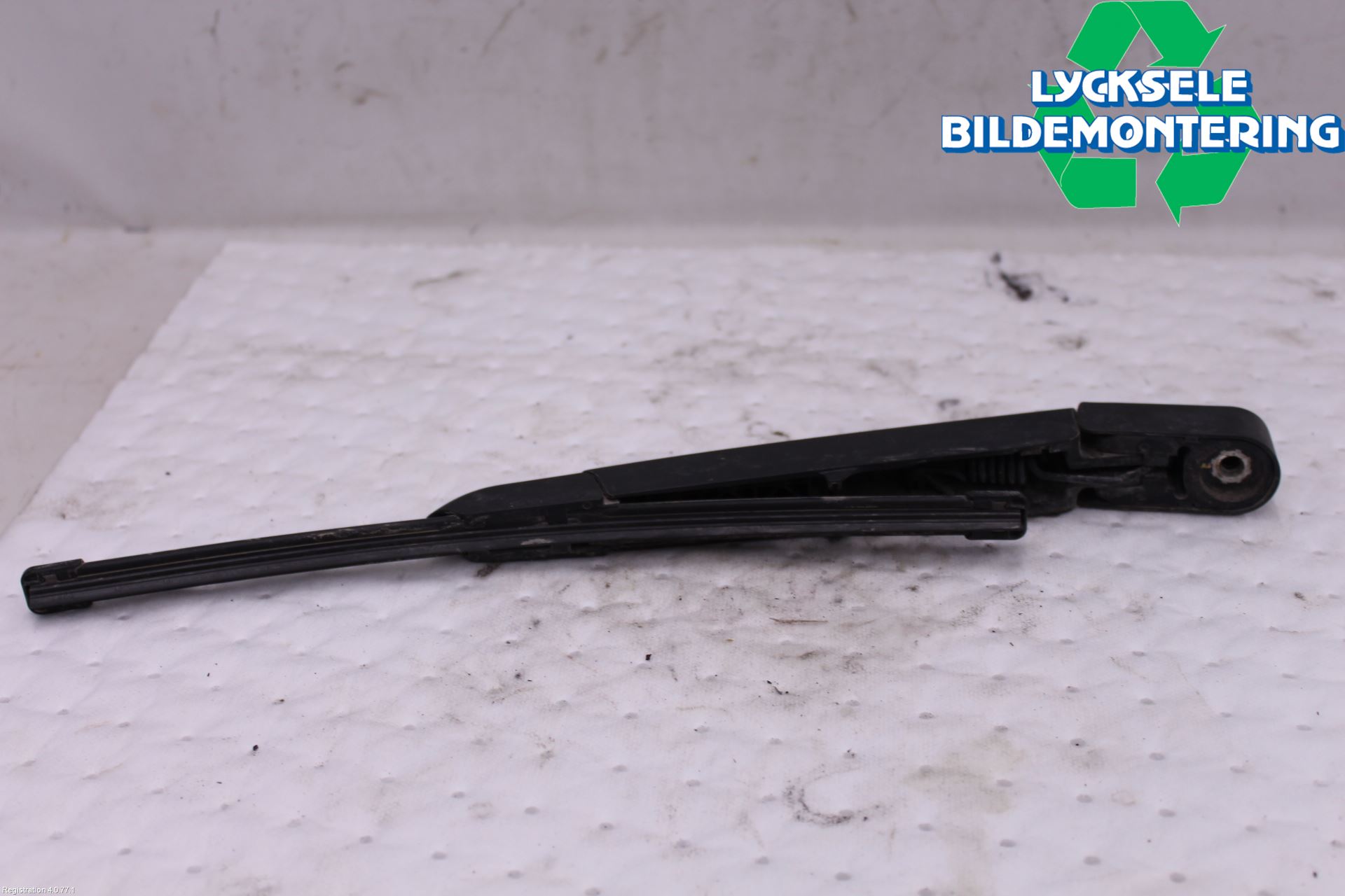 Kia OPTIMA 16-20 Torkararm-Bakruta