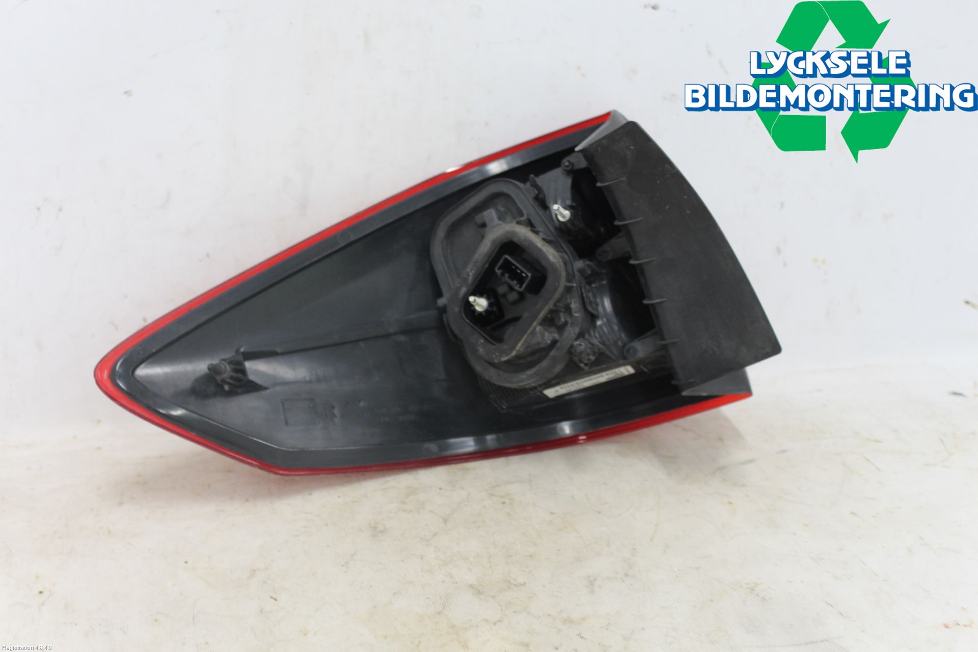 Ford C-MAX II  11-14 Bakljus Höger