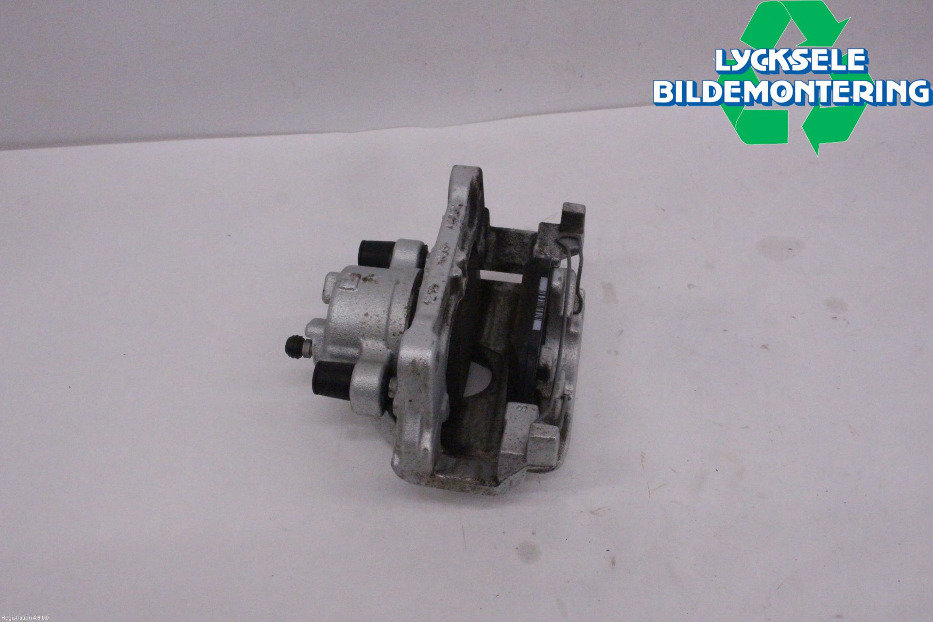 Ford KUGA/KUGA PHEZ/FHEV 20- Bromsok Fram Vänster