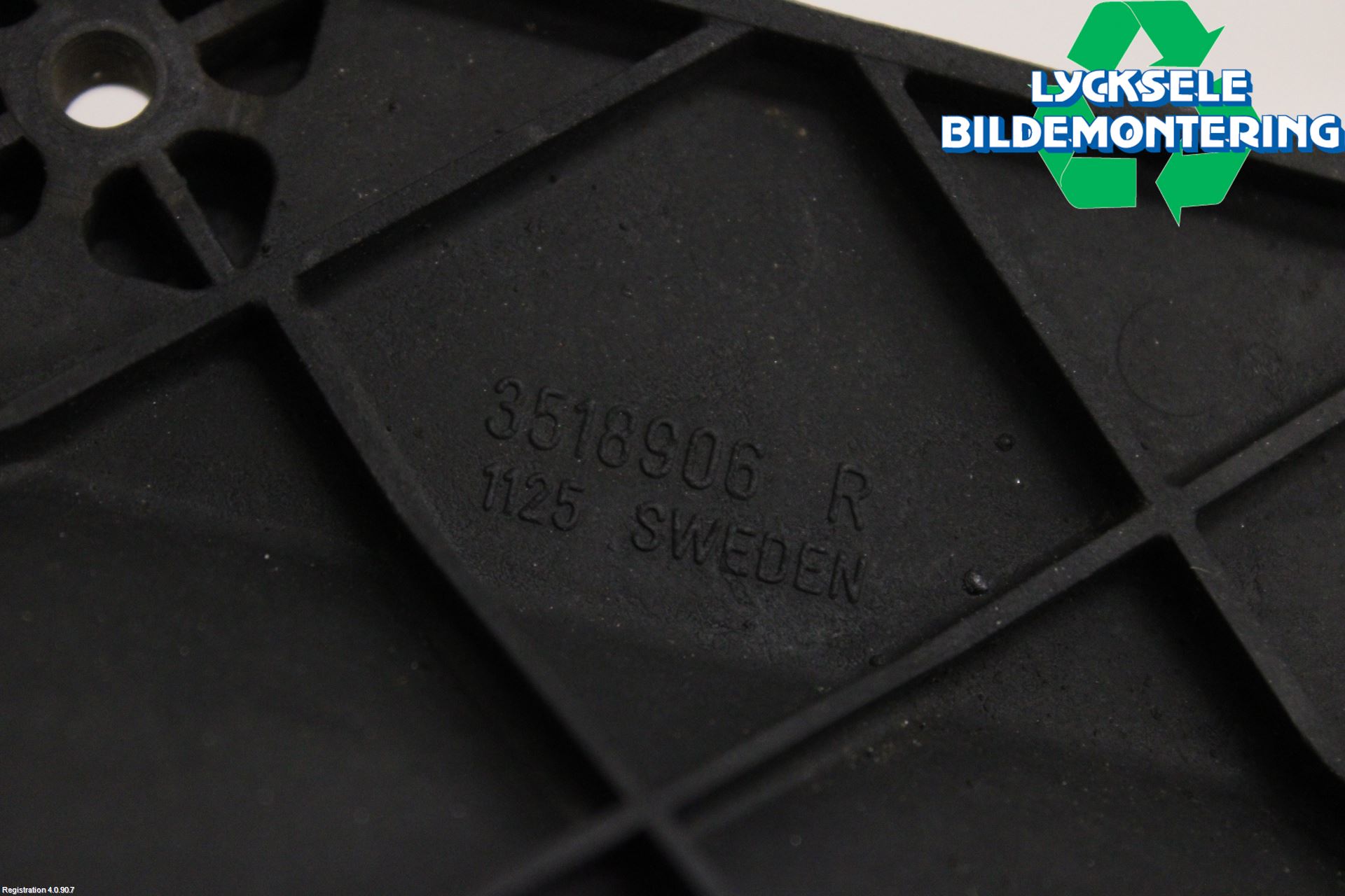 Volvo 740 88-92 Deflektor Plåt-Plast Kylning