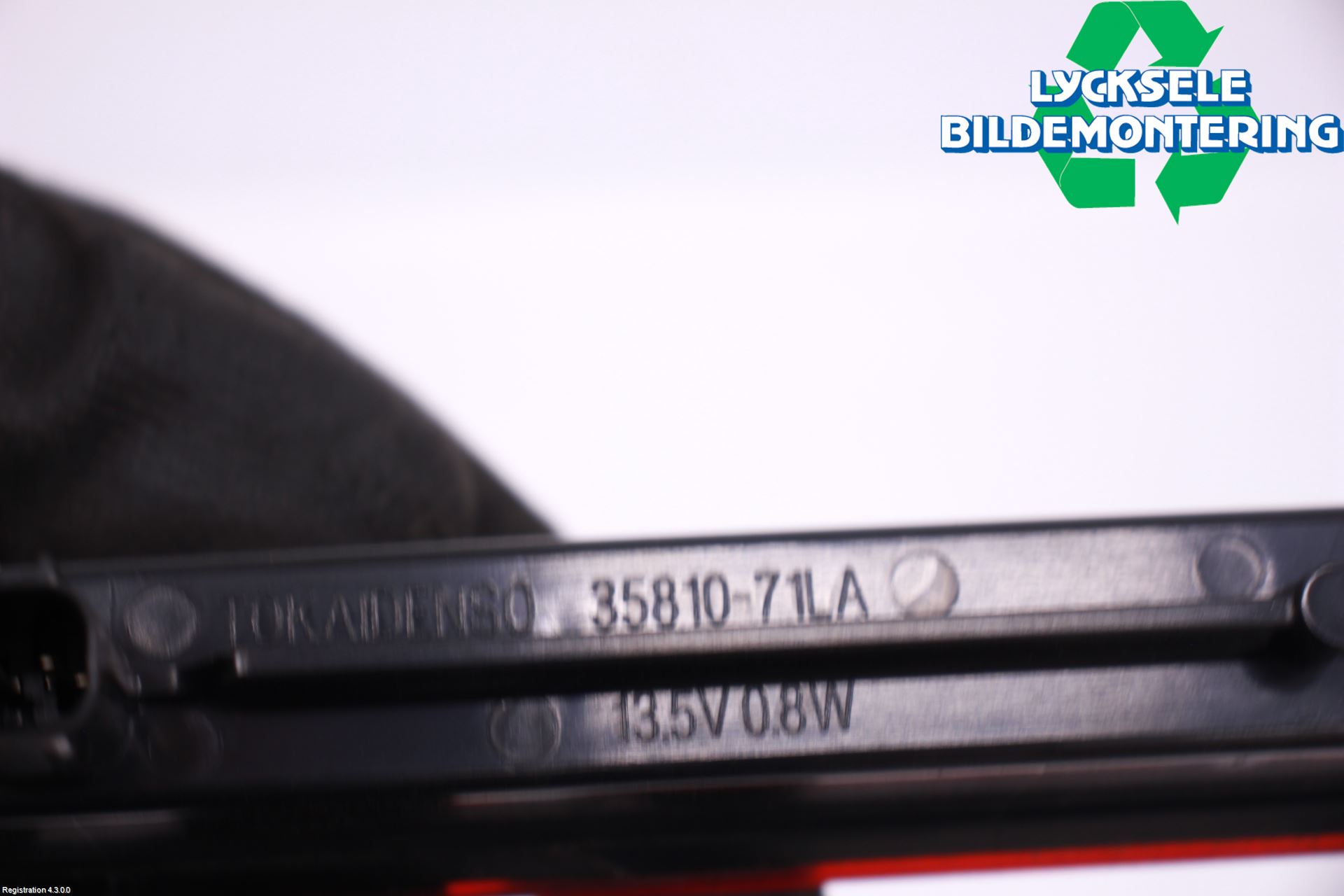 Suzuki VITARA 15- Bromsljus Bakruta