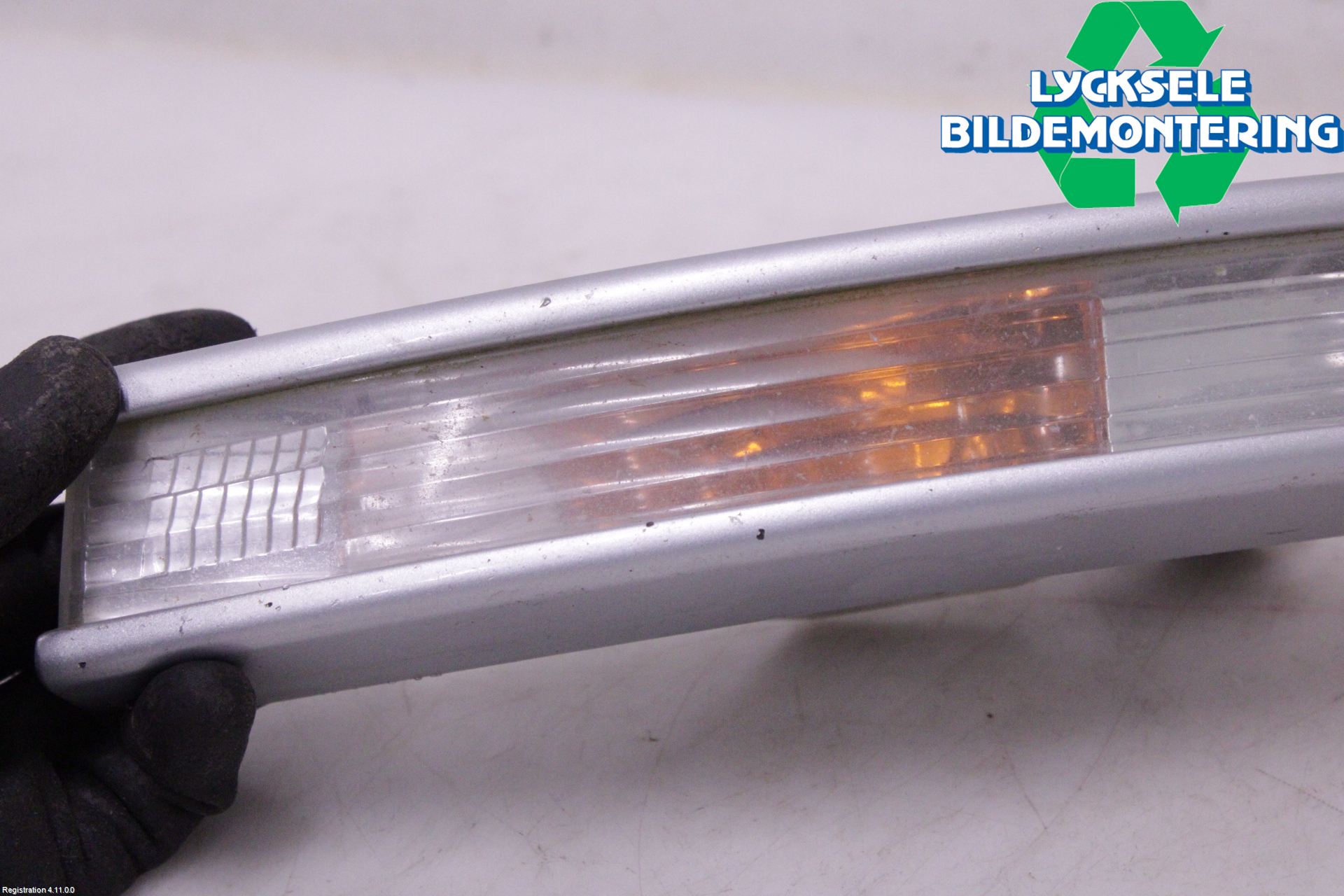 Volkswagen VW PASSAT 05-11 Blinkers Fram Vänster