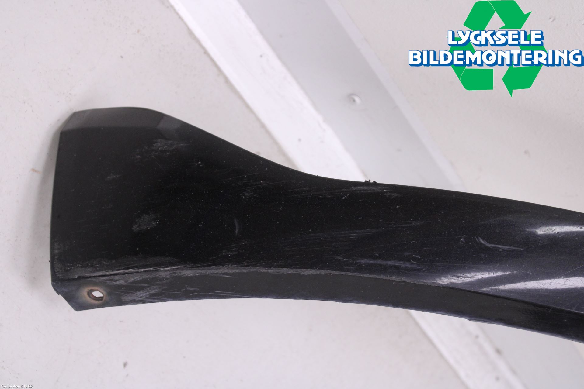 Volvo V70 08-13 Spoiler Fram