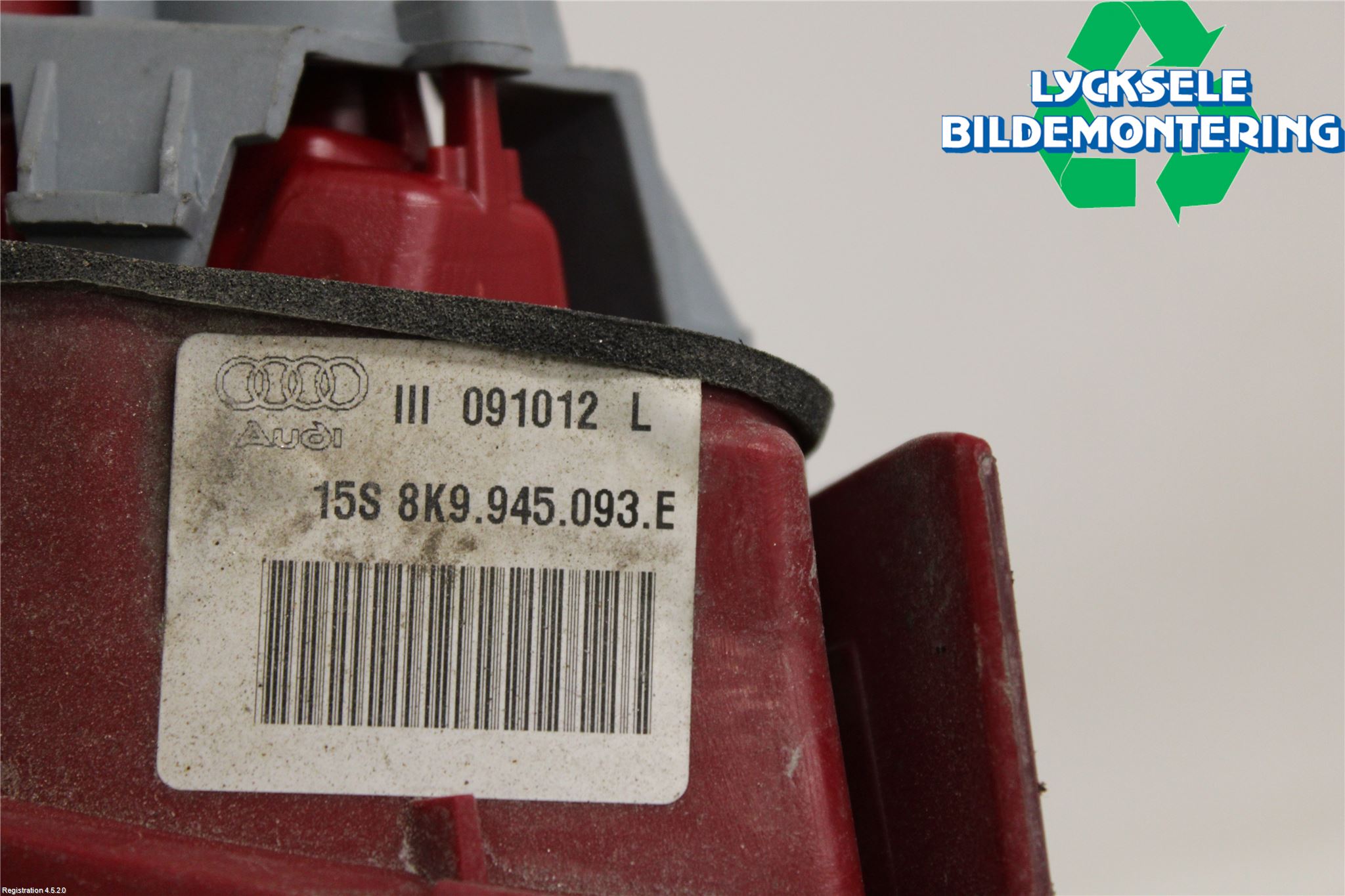 Audi A4 12-15 Bakljus Lucka Vä