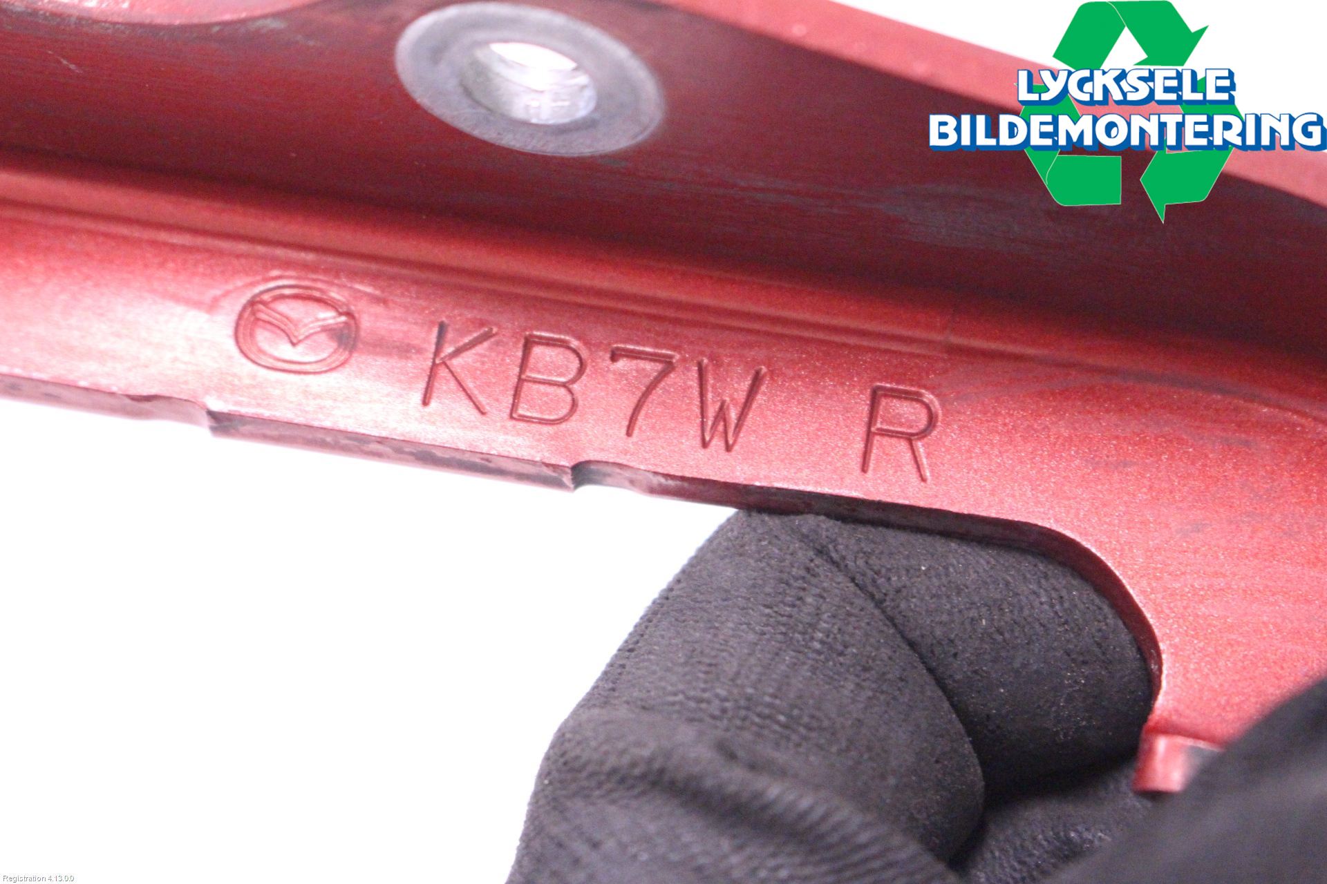 Mazda CX-5 12-17 Huvgångjärn