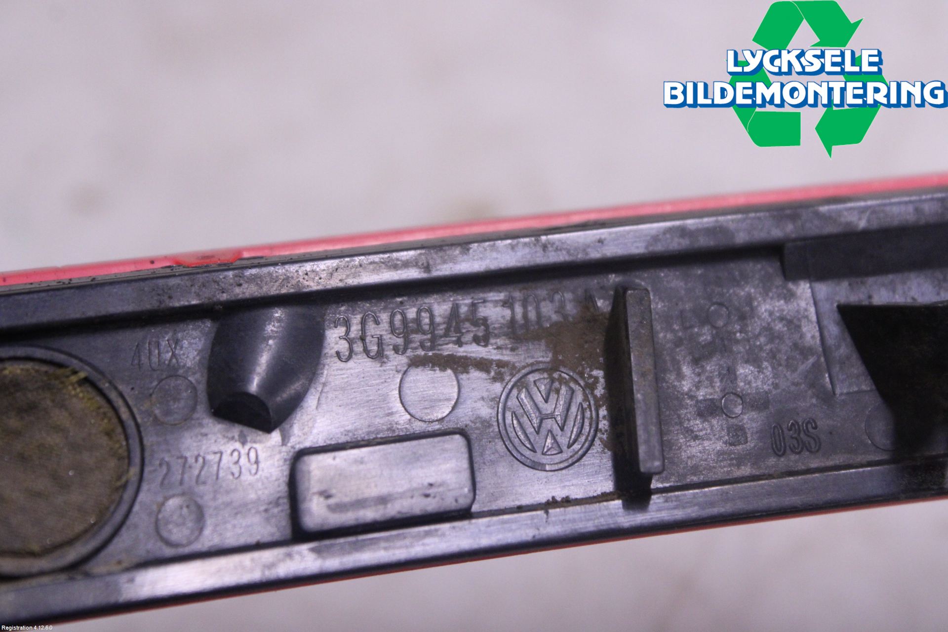 Volkswagen VW PASSAT 15-19 Dimljus/Reflex Bak