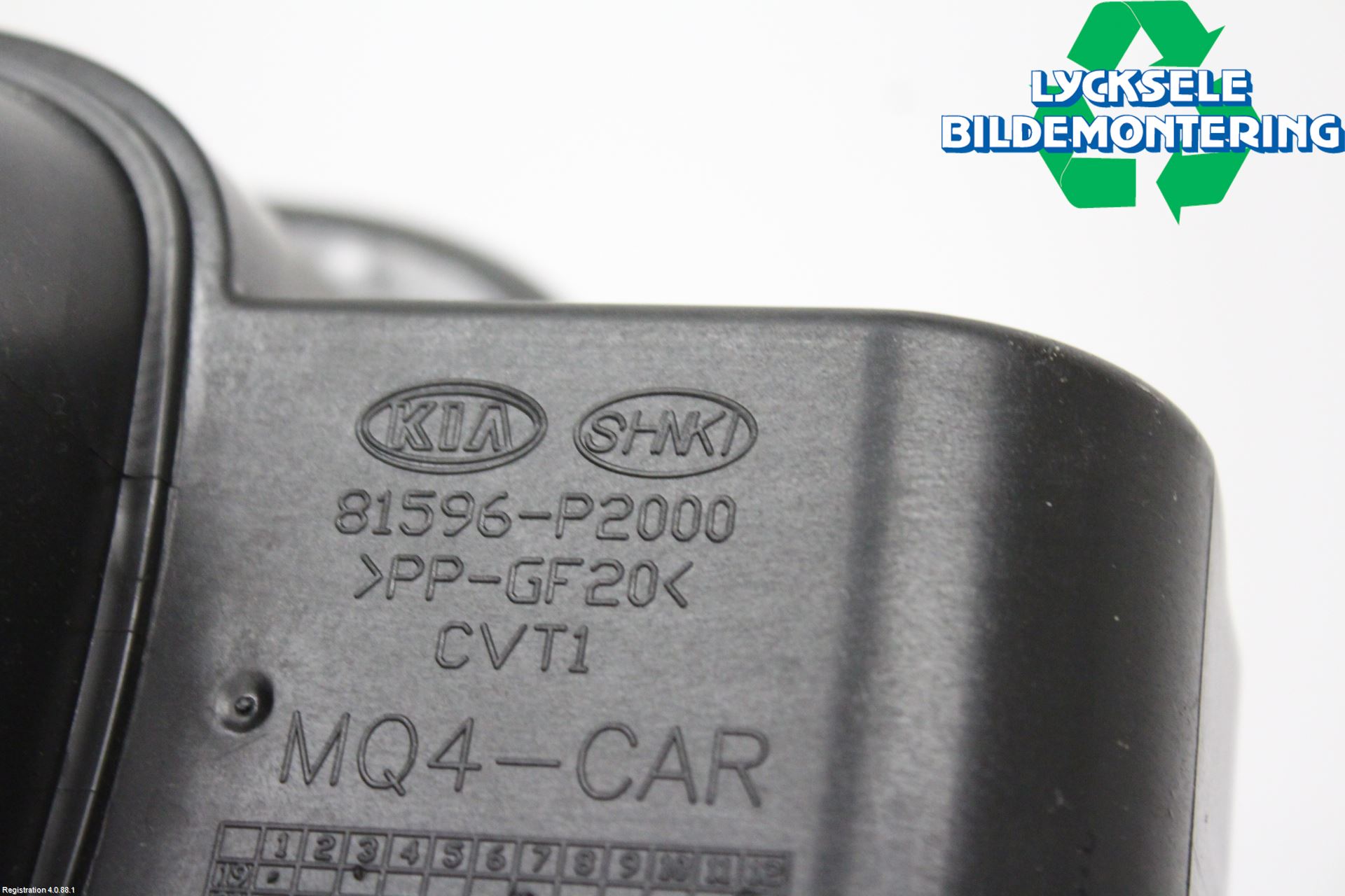 Kia SORENTO 21- Tanklucka