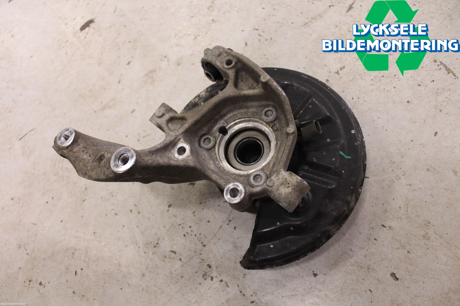 Seat LEON 13-20 Hjullagerhus-Spindel Vä B