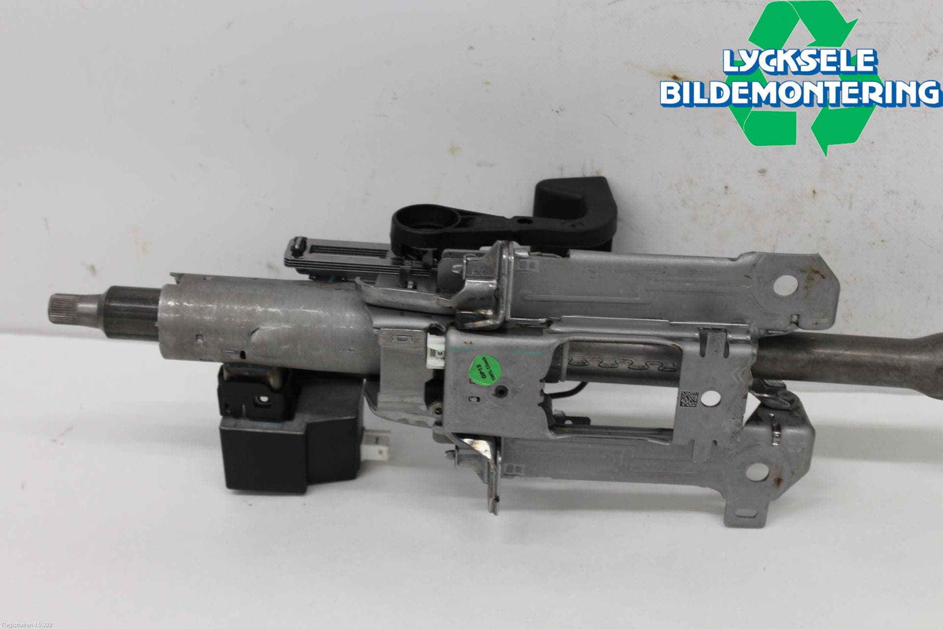 Citroen C4/E-C4 C4X/E-C4X III 21- Rattaxelagg Justerbart