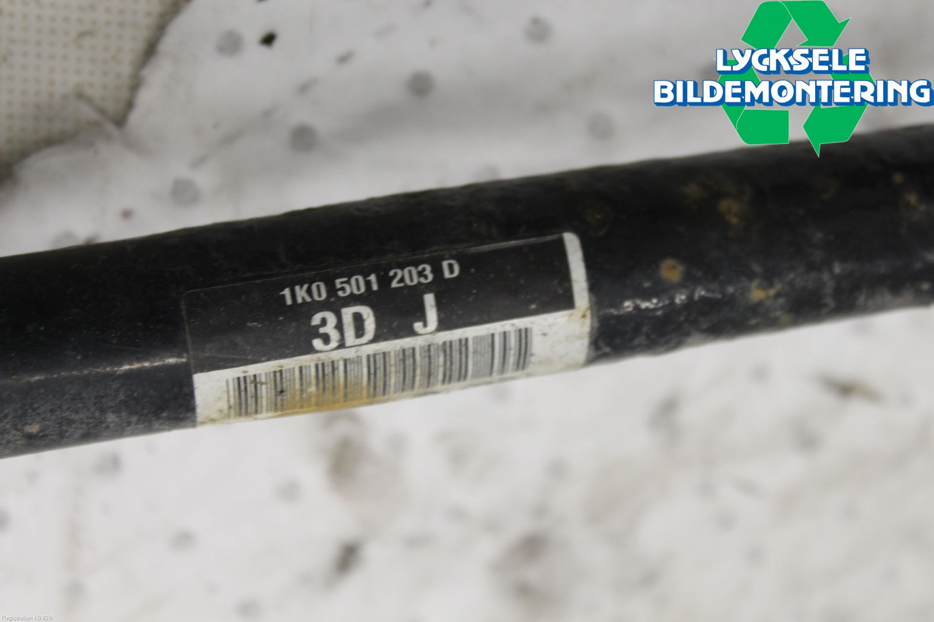 Volkswagen VW TIGUAN 07-16 Drivaxel Bak Vänster