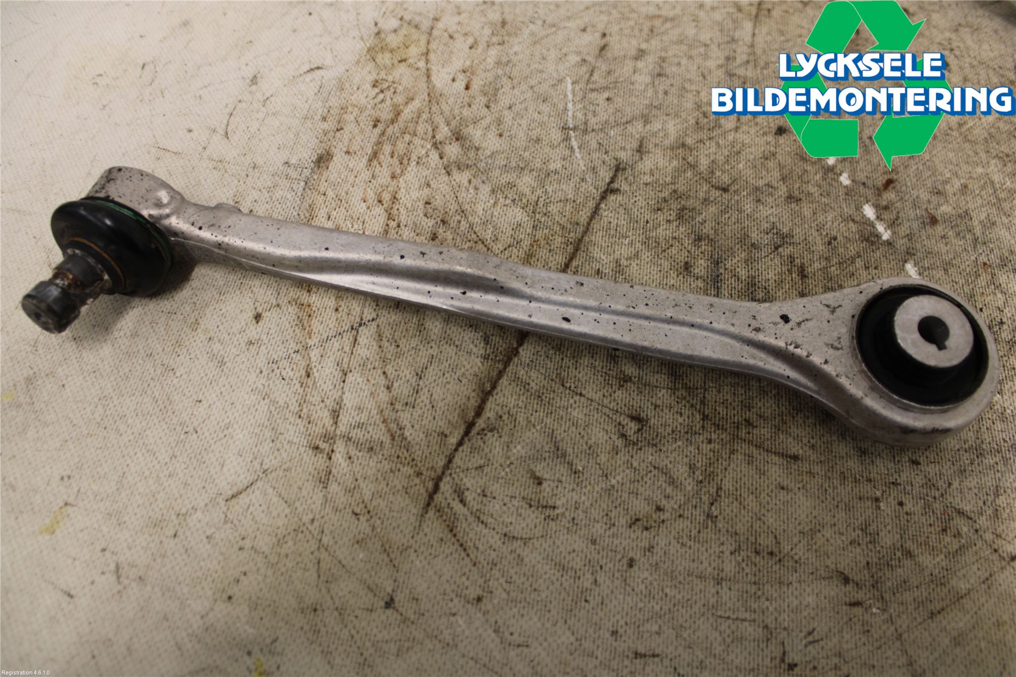 Audi A6 F2/C8 19- Bärarm Fram Övre Hö