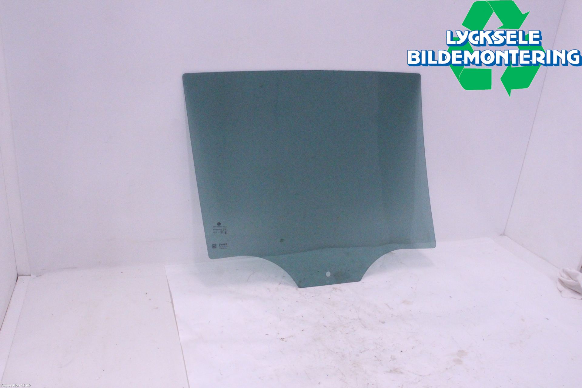 Skoda KAMIQ 20- Dörruta Bak Vänster