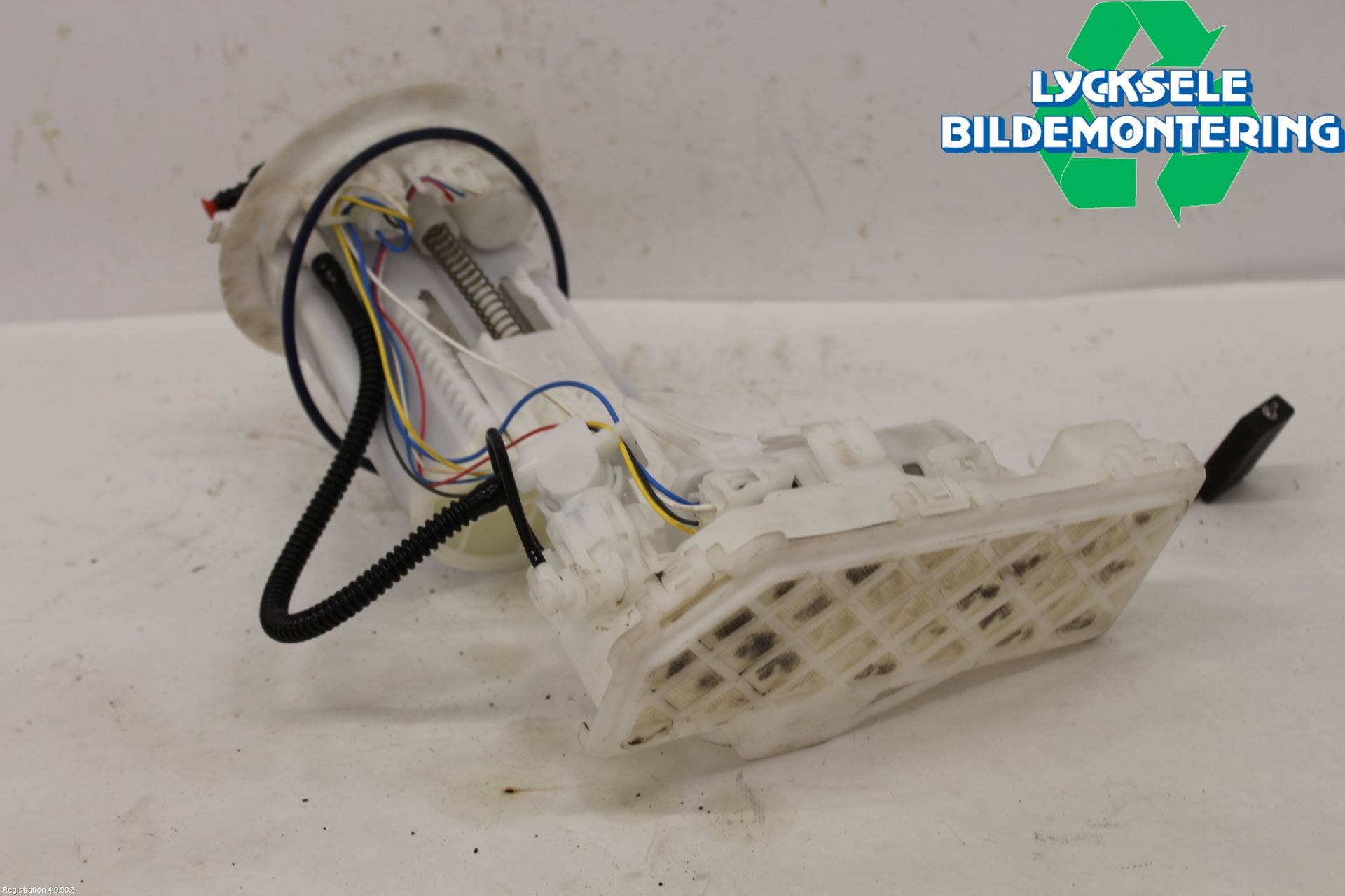 Toyota YARIS CROSS XP21 21- Bränslepump El