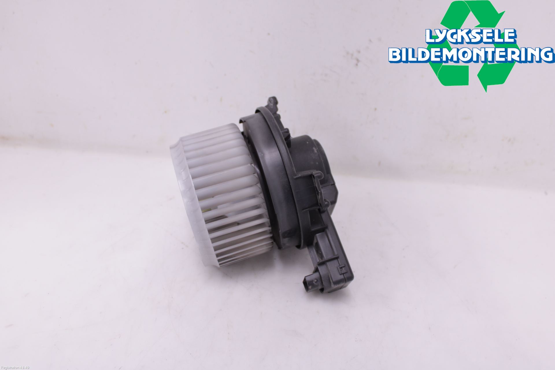 Toyota HILUX 16- Ac Värmefläkt