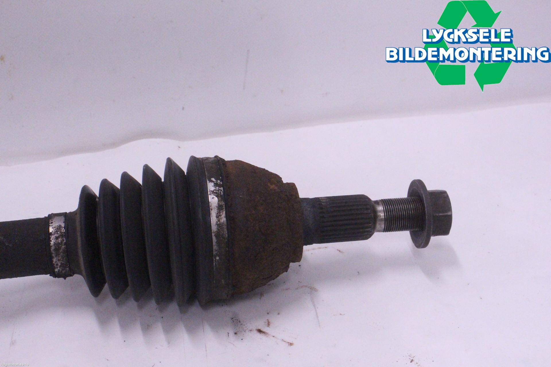 Saab 9-3 VER 2 Drivaxel Fram Vänster