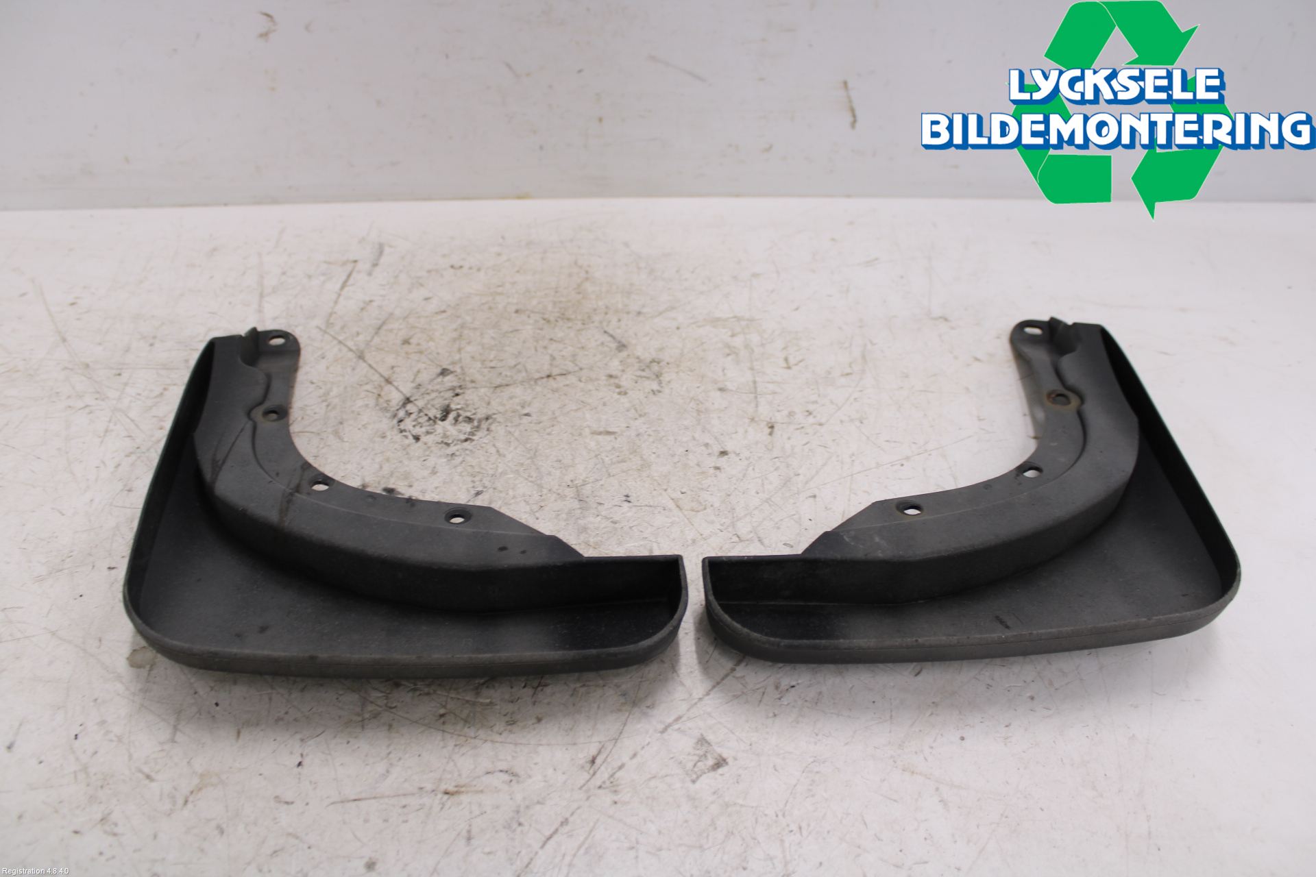 Volvo V90 17->> Stänkskydd