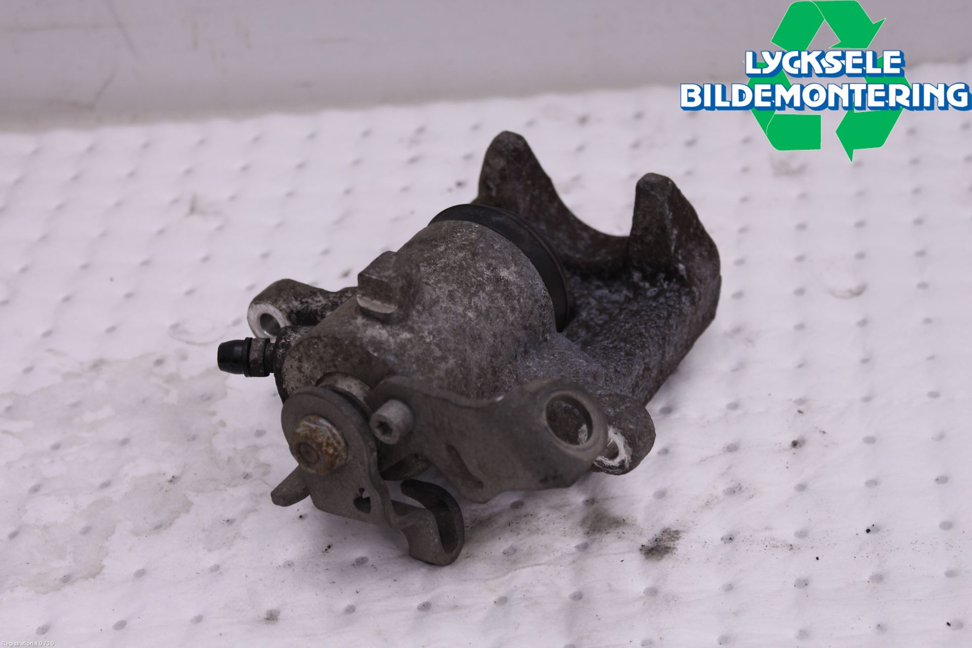 Volkswagen VW POLO 10-17 Bromsok Bak Vänster