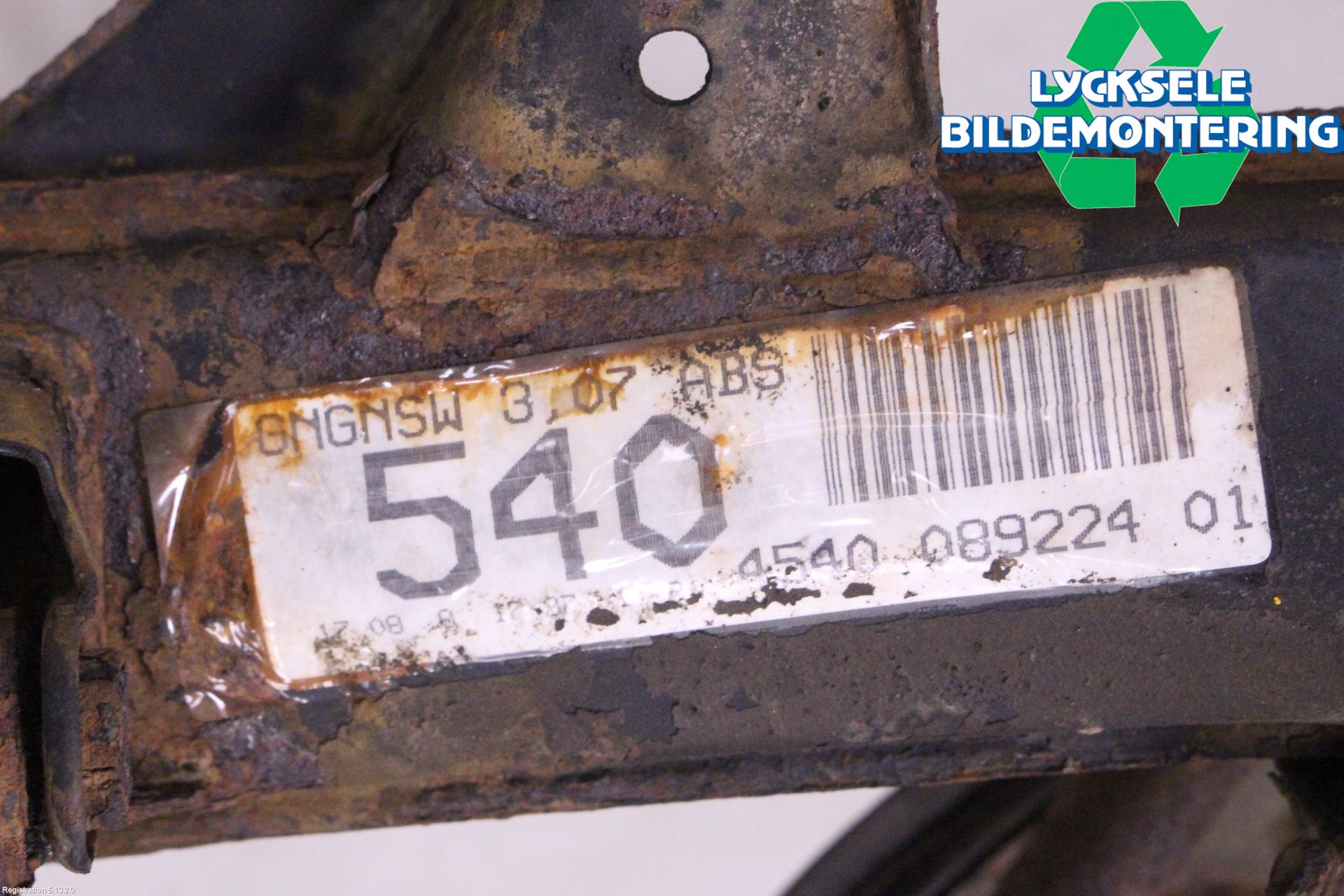 Mercedes-Benz MB 200-500  (W124) 86-96 Bakaxel