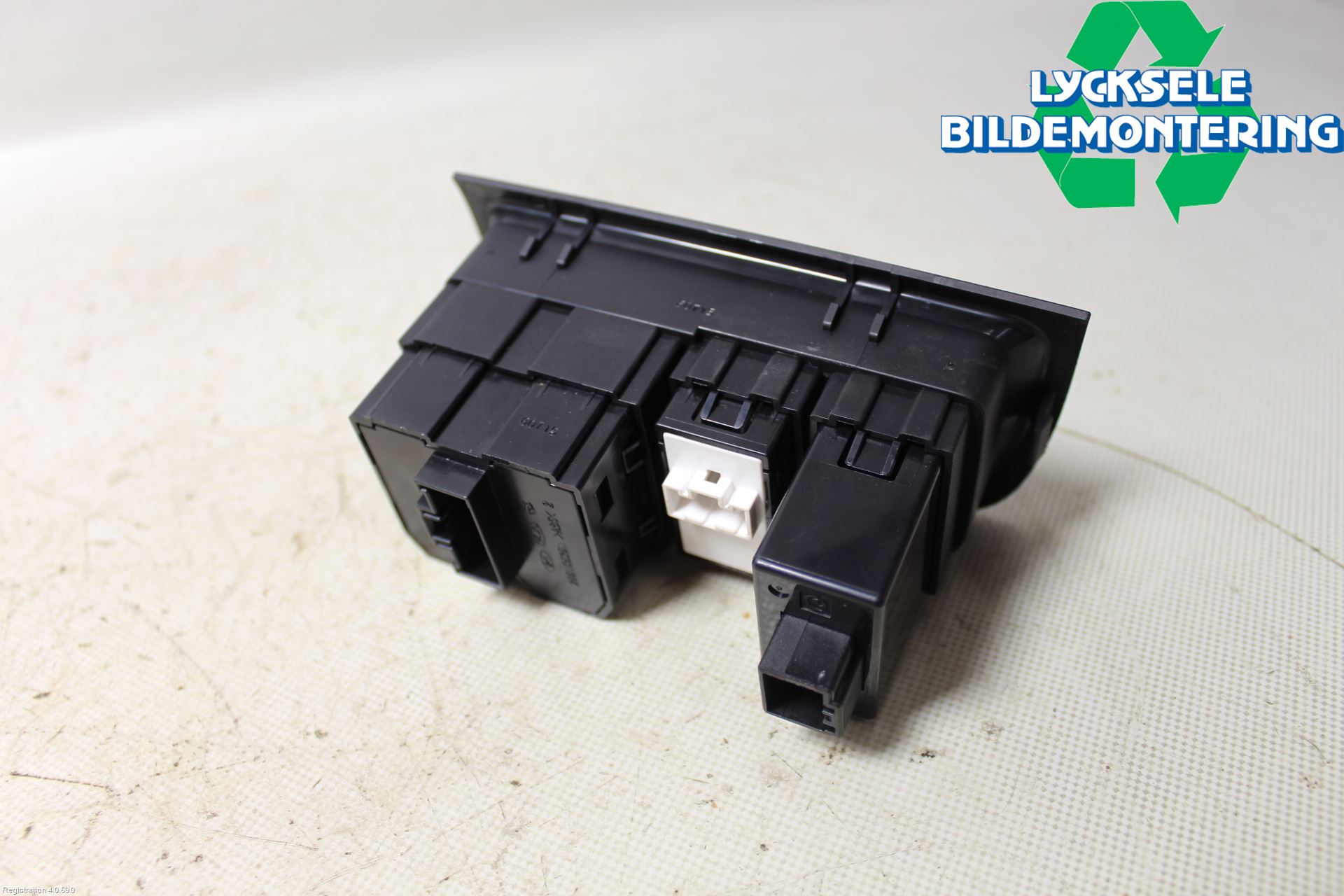 Kia RIO 12-16 Strömställare Multifunktion