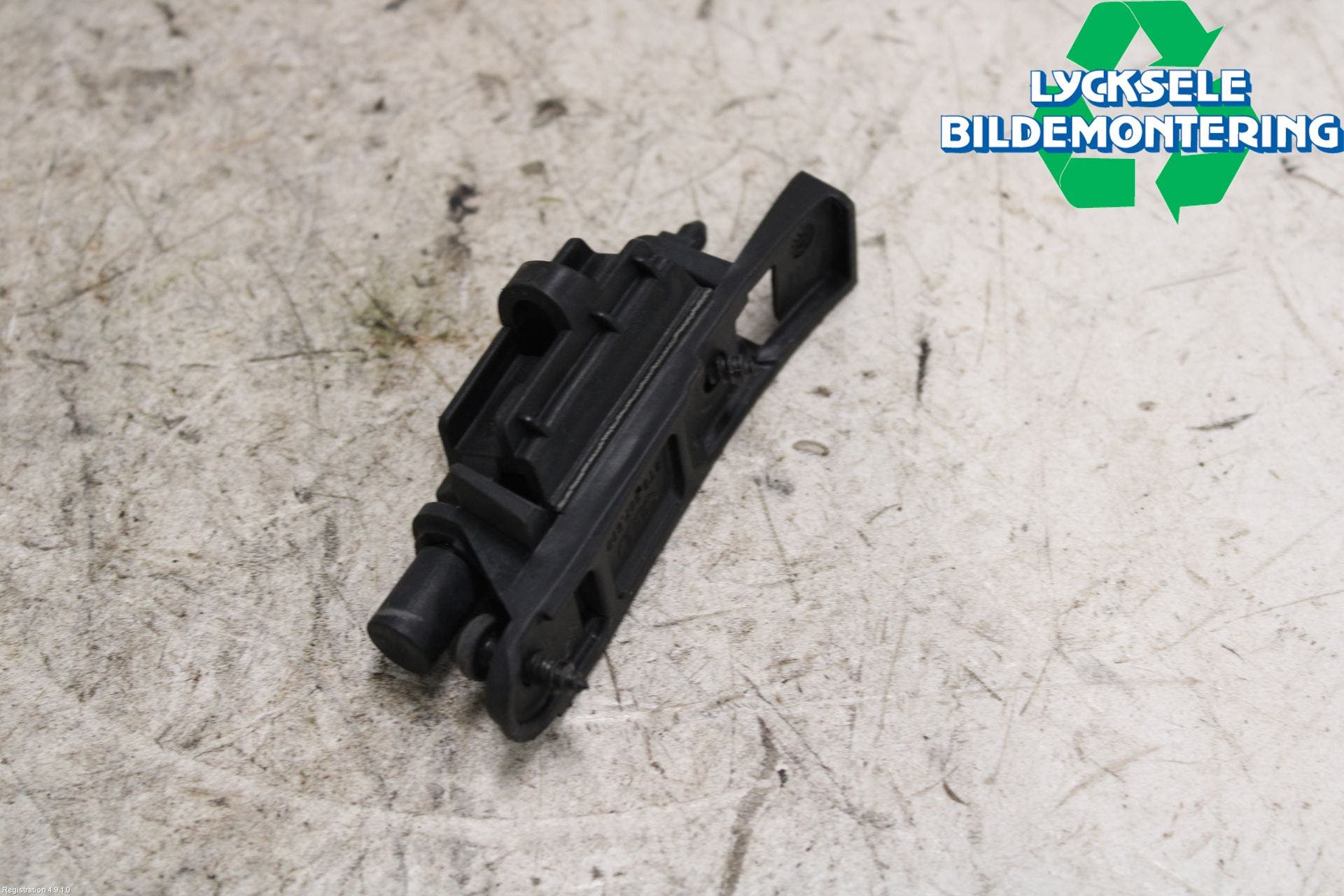 Audi A5 07-16 Stötfångarfäste Bak Hö