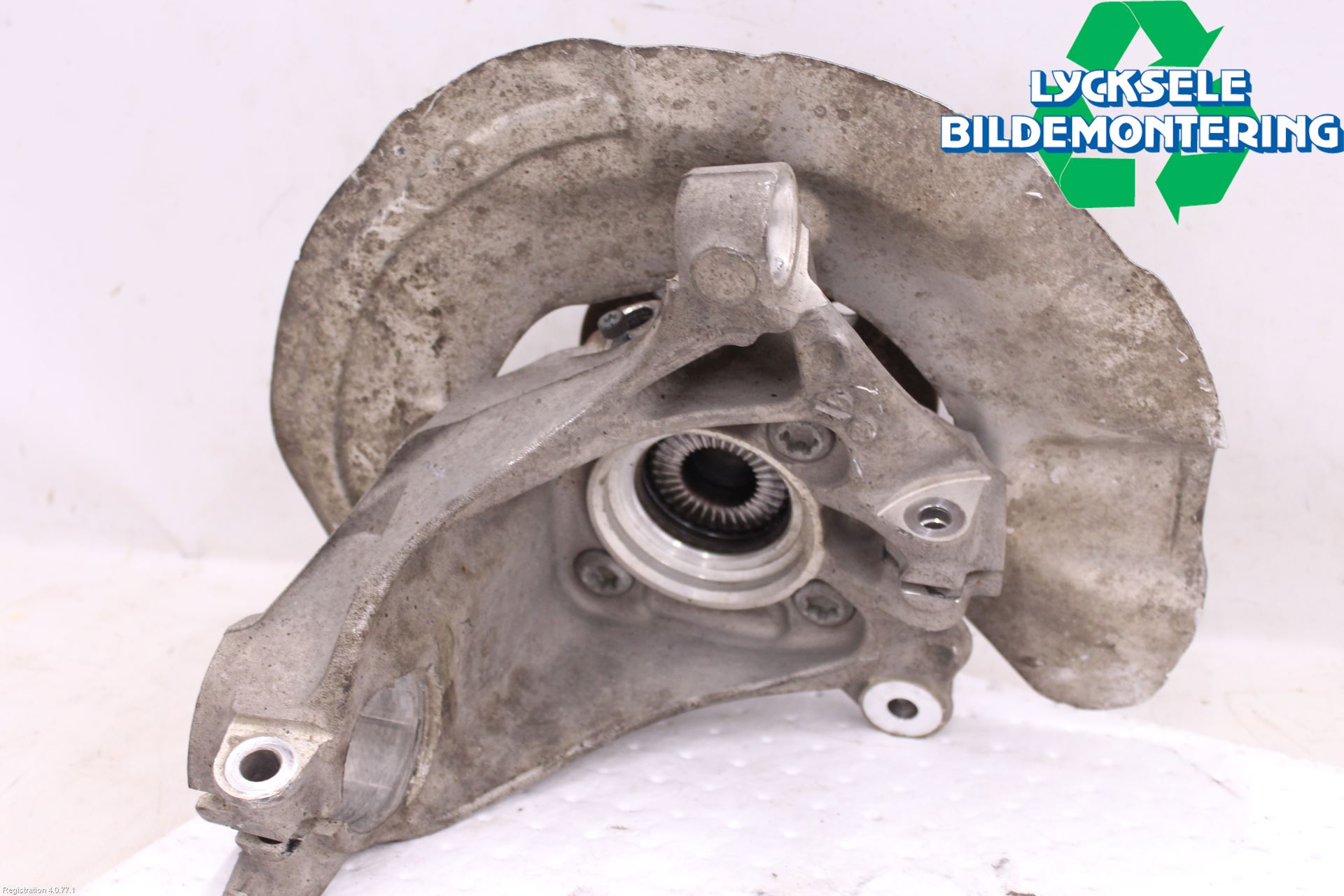 BMW X1 F48 15-22 Styrspindel Lagerhus Hö