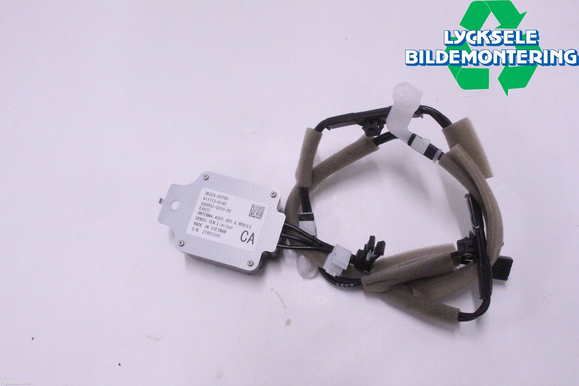 Suzuki SX4 S-CROSS 22- Antenn El