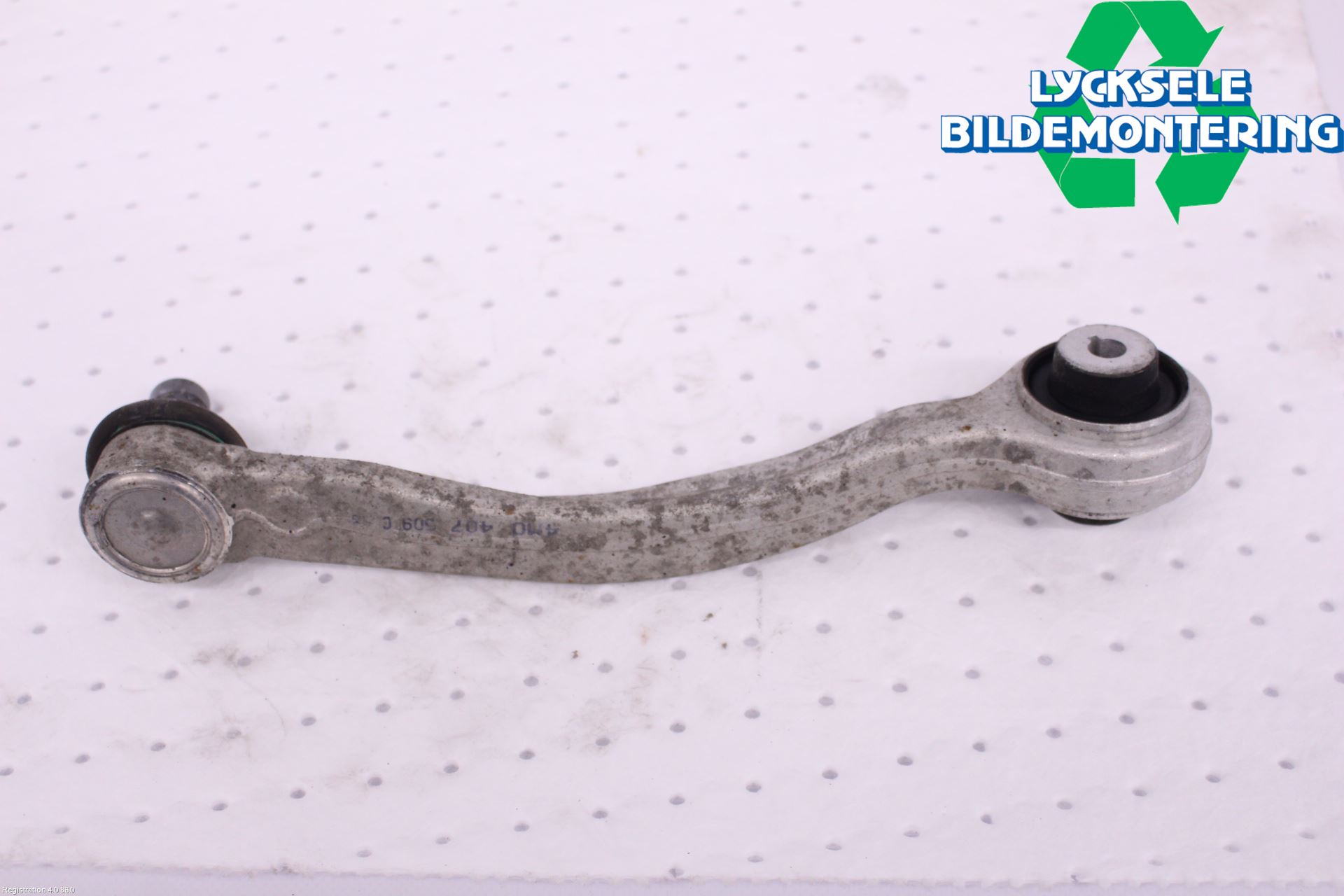 Audi A6 F2/C8 19- Bärarm Fram Övre Vä