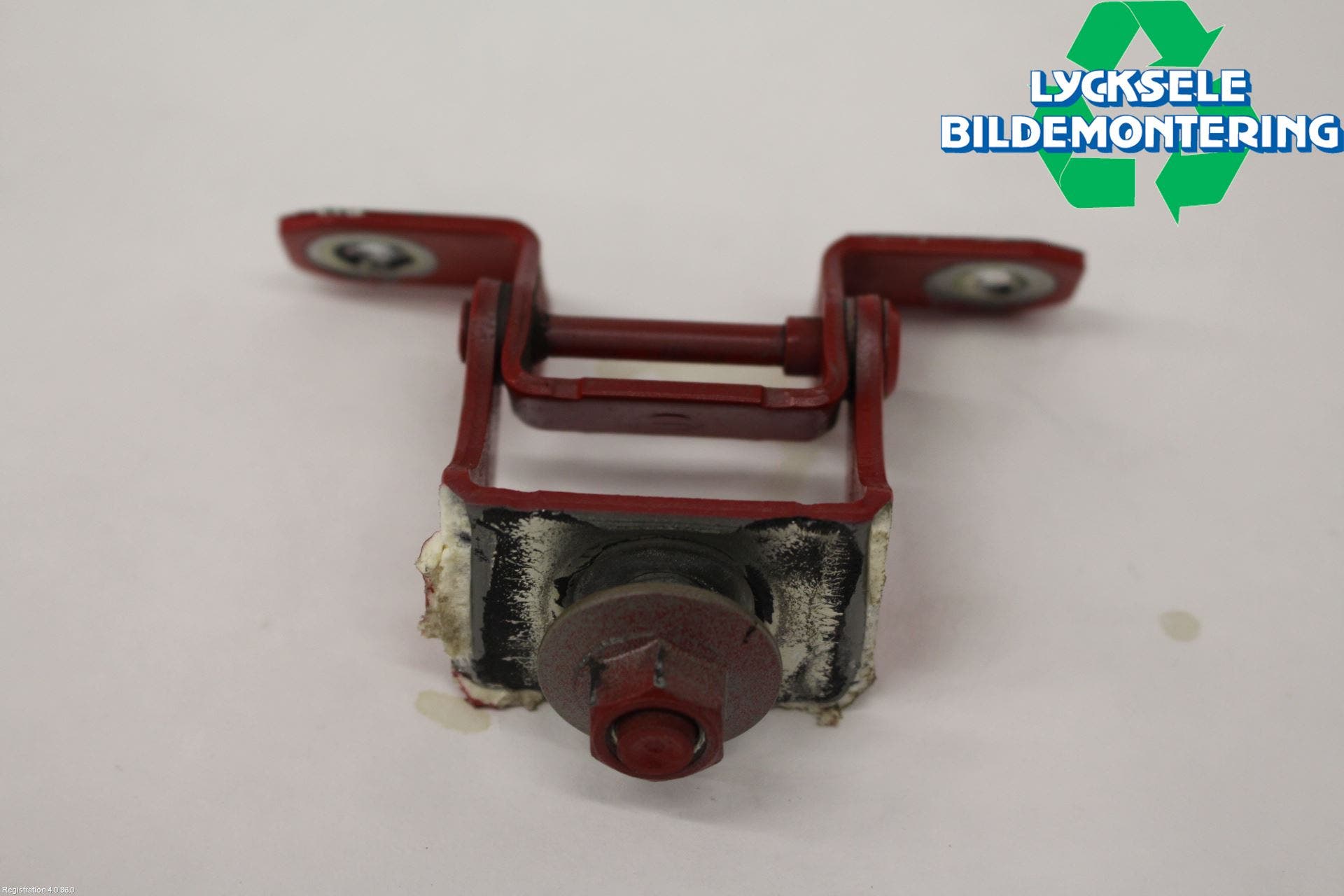 Nissan LEAF 18- Bakluckegångjärn Vä