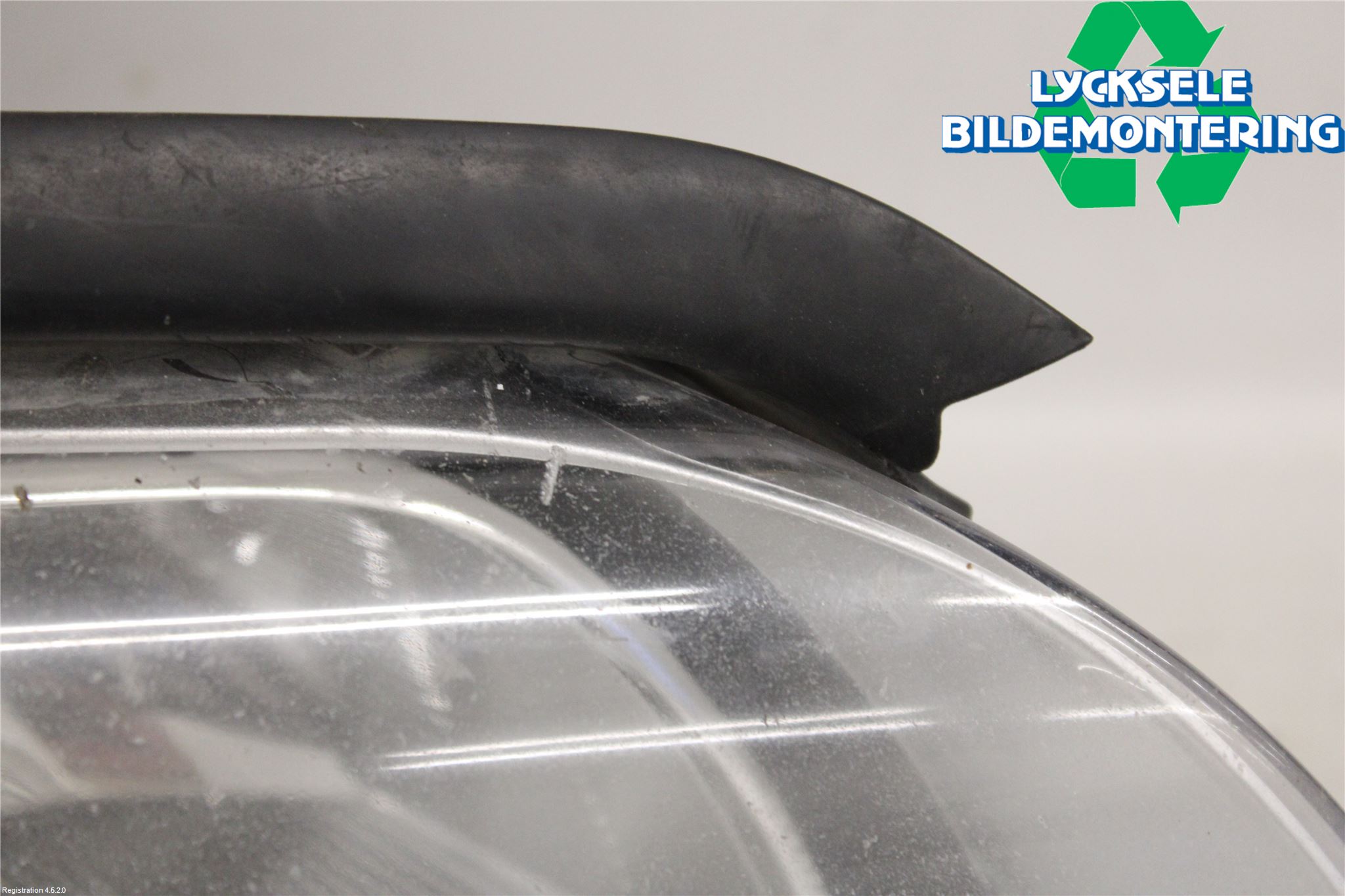 Volvo V70 08-13 Strålkastare Höger