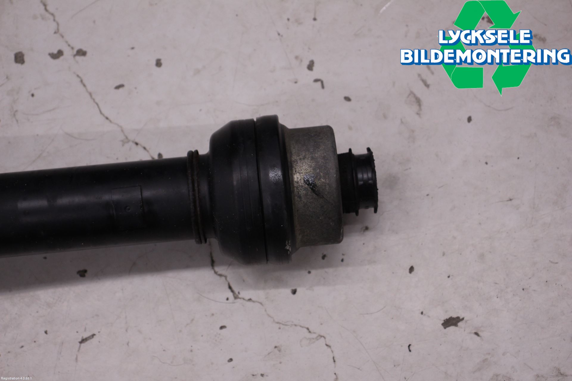 Audi A6 ALLROAD 12-18 Mellanaxel Komp