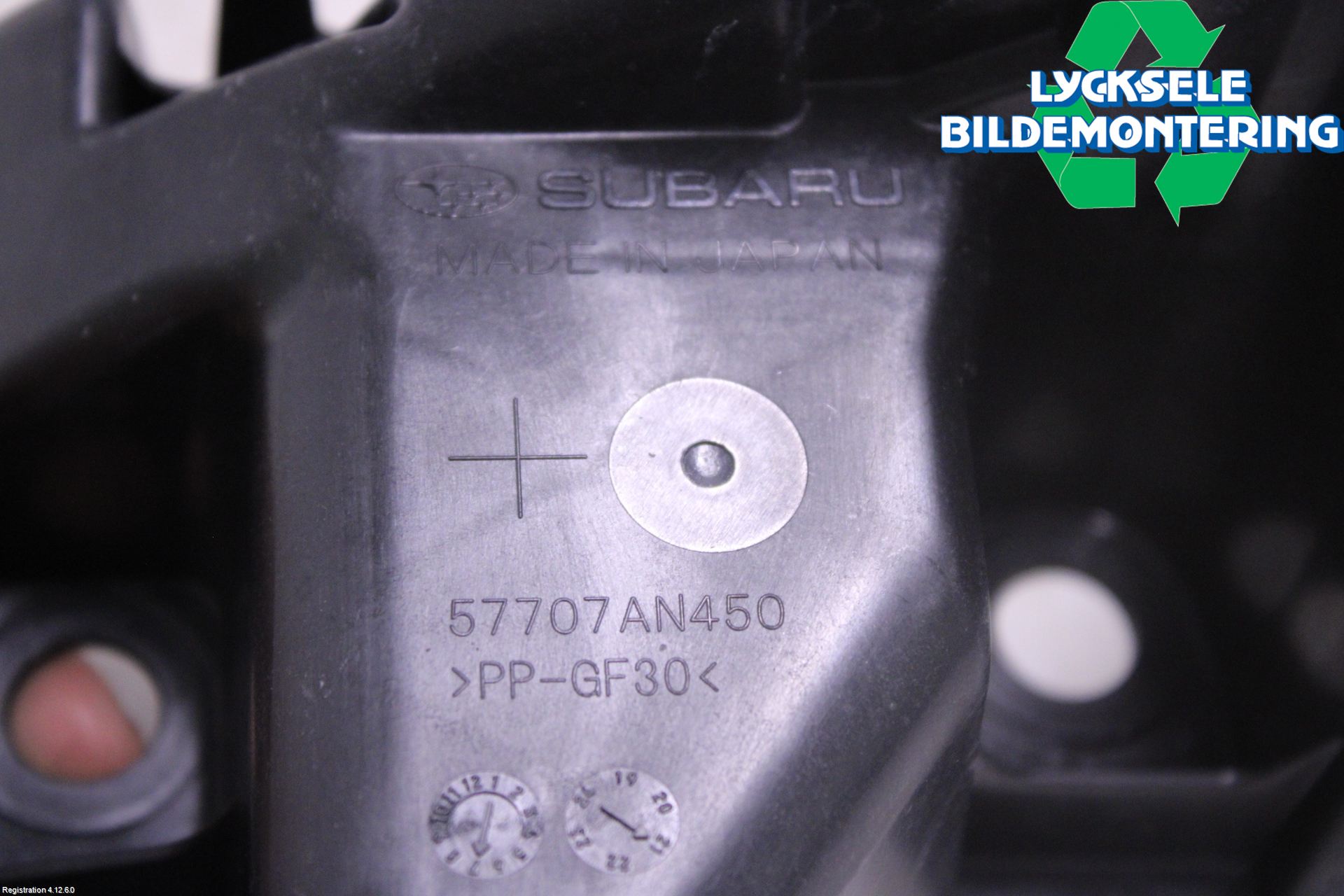 Subaru OUTBACK 21- Stötfångarfäste Bak Vä