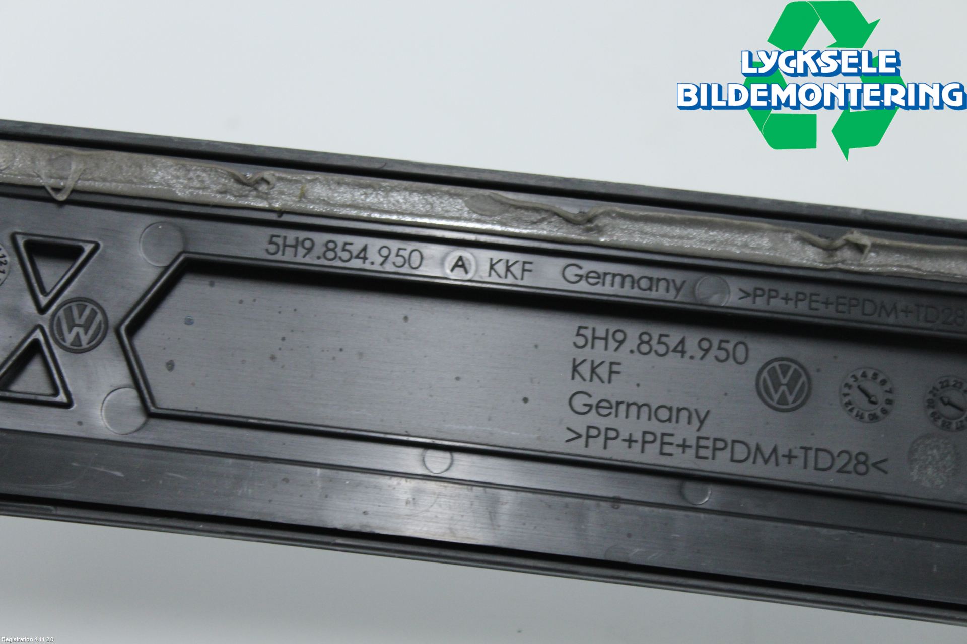 Volkswagen VW GOLF / E-GOLF VIII 20- Dörr Dekorlist Bak Hö