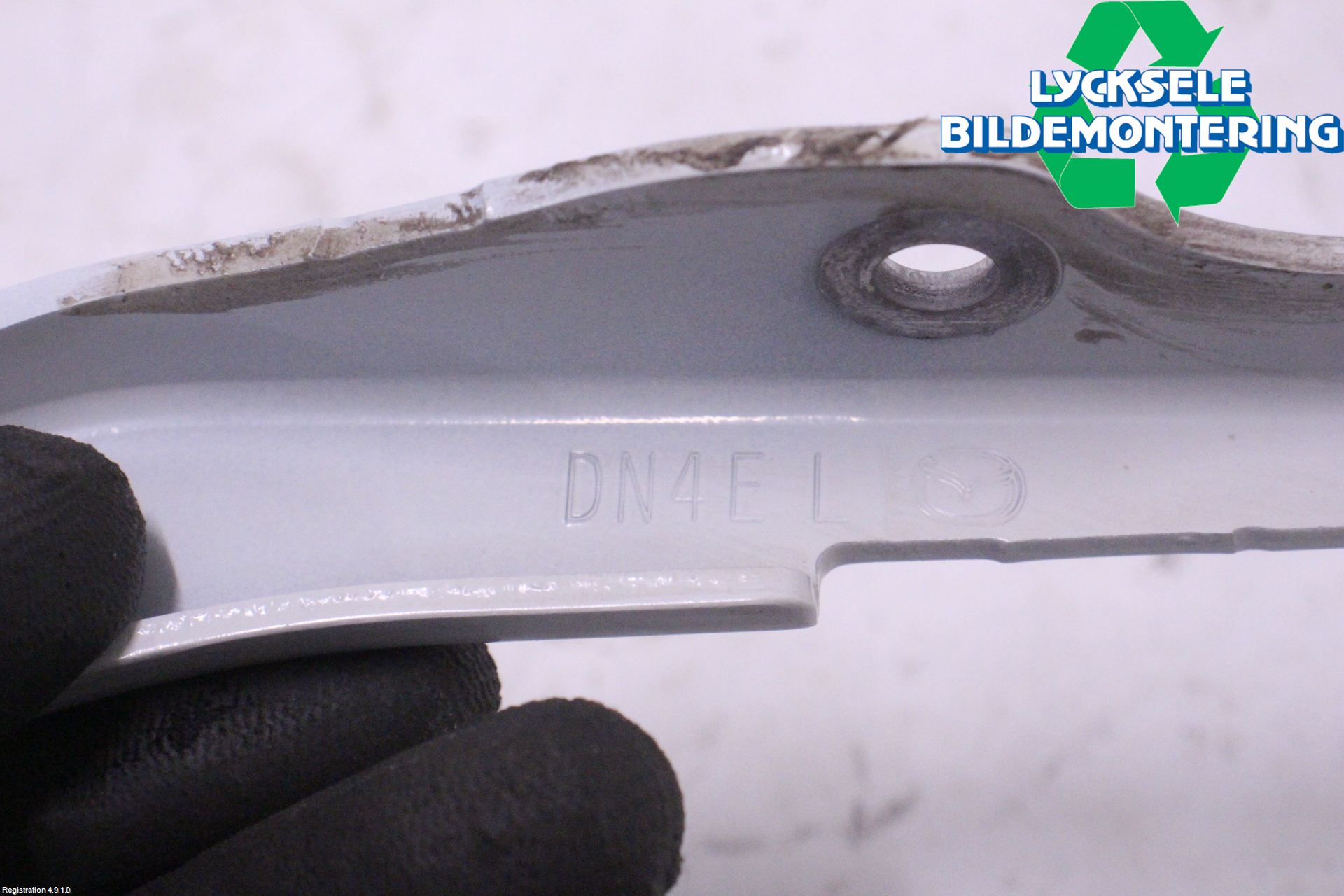 Mazda MX-30 20- Huvgångjärn