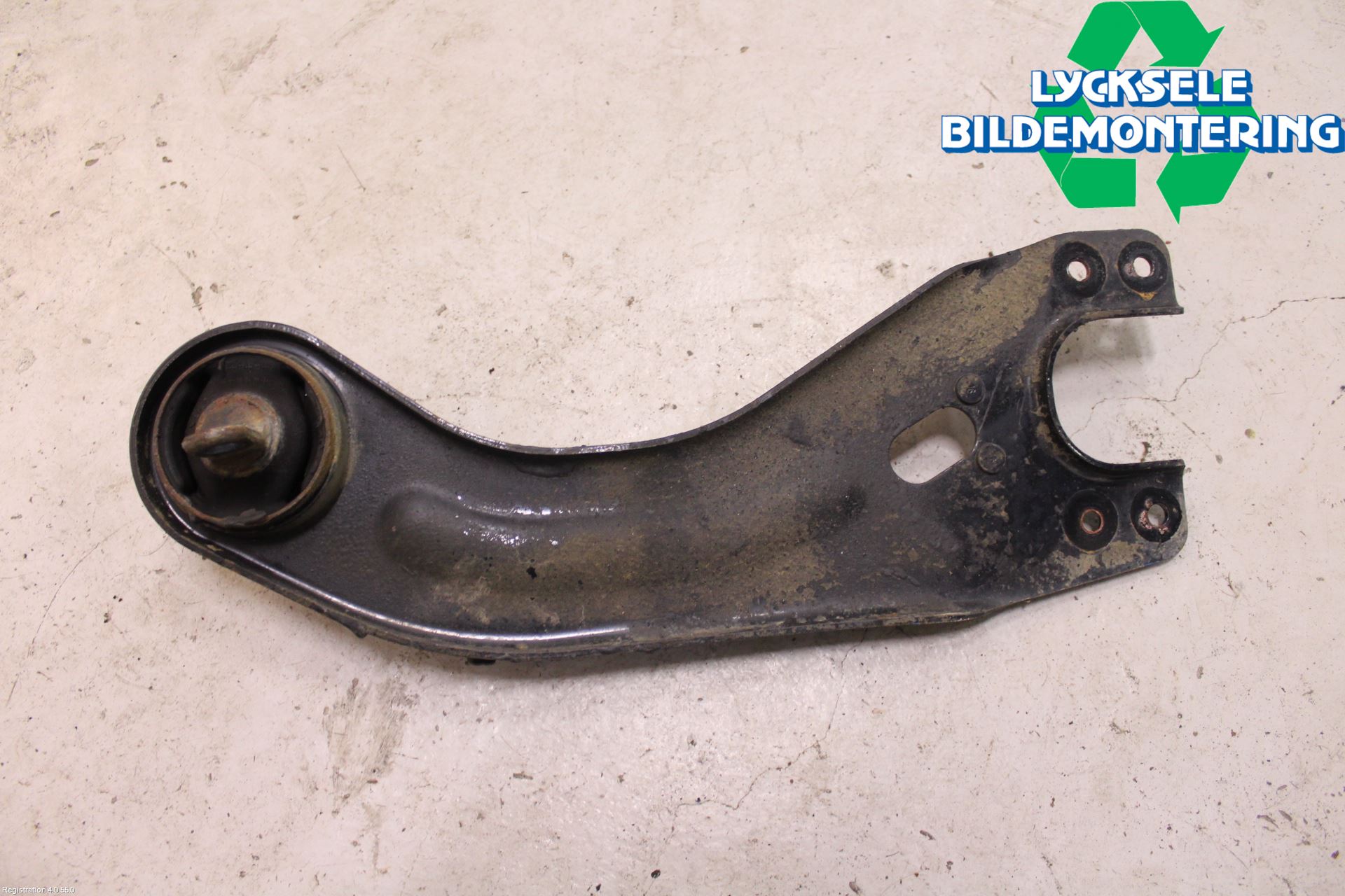 Hyundai i30 GD 13-17 Bärarm Bak Vänster