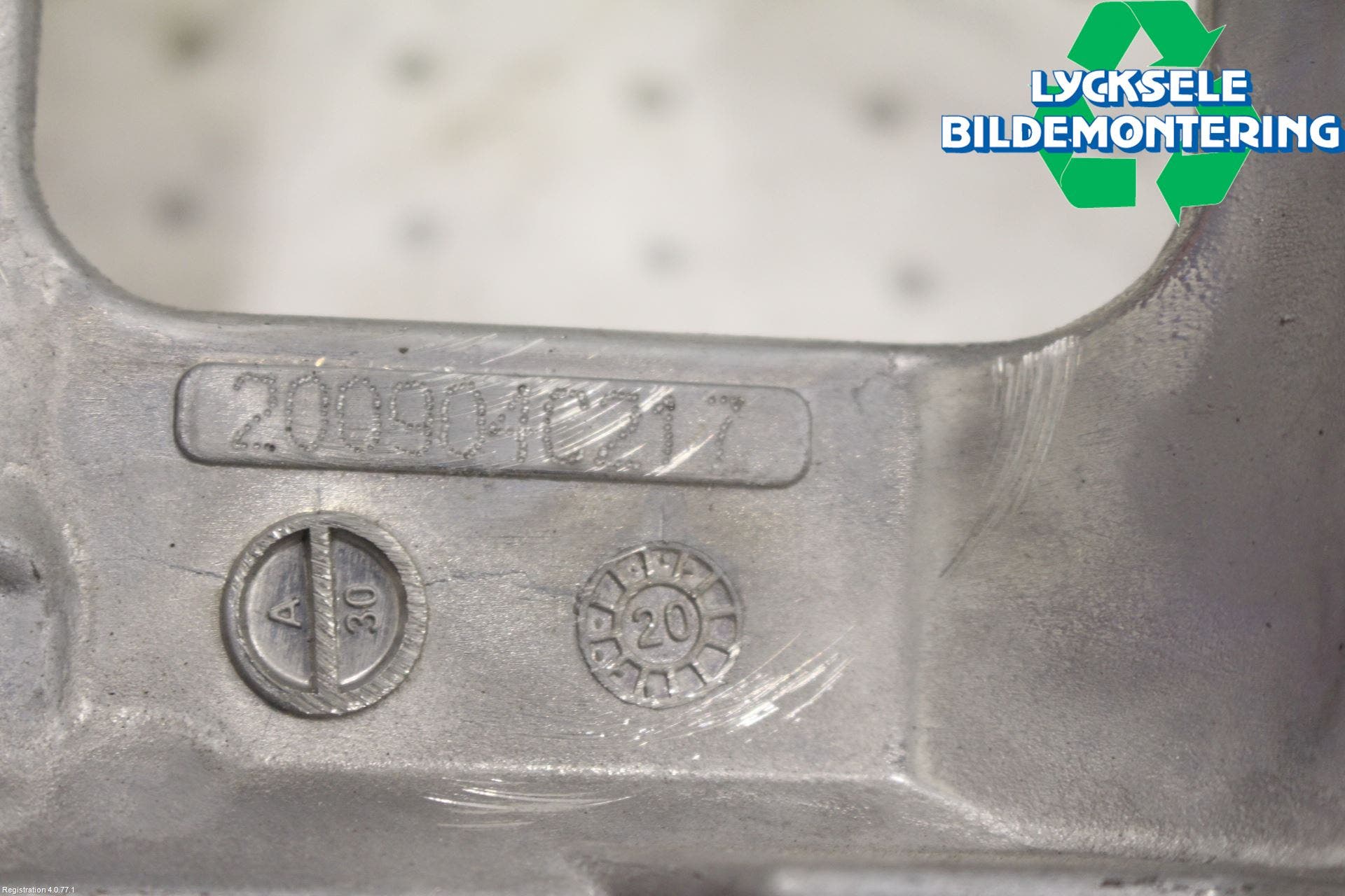 Nissan LEAF 18- Ac Kompressor-Fäste