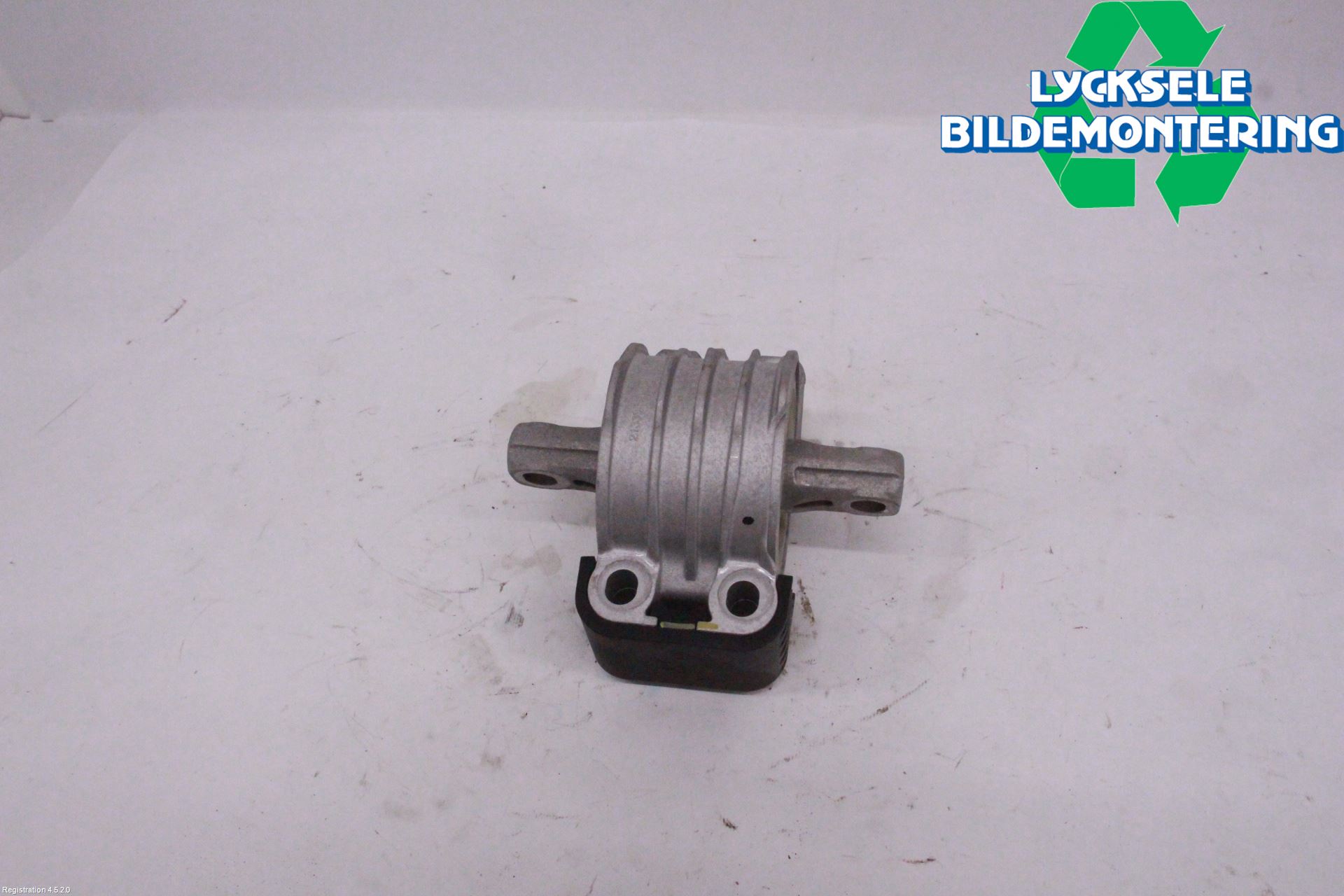 BMW 4/i4 G26 GRAN COUPÉ 21- Motorfäste