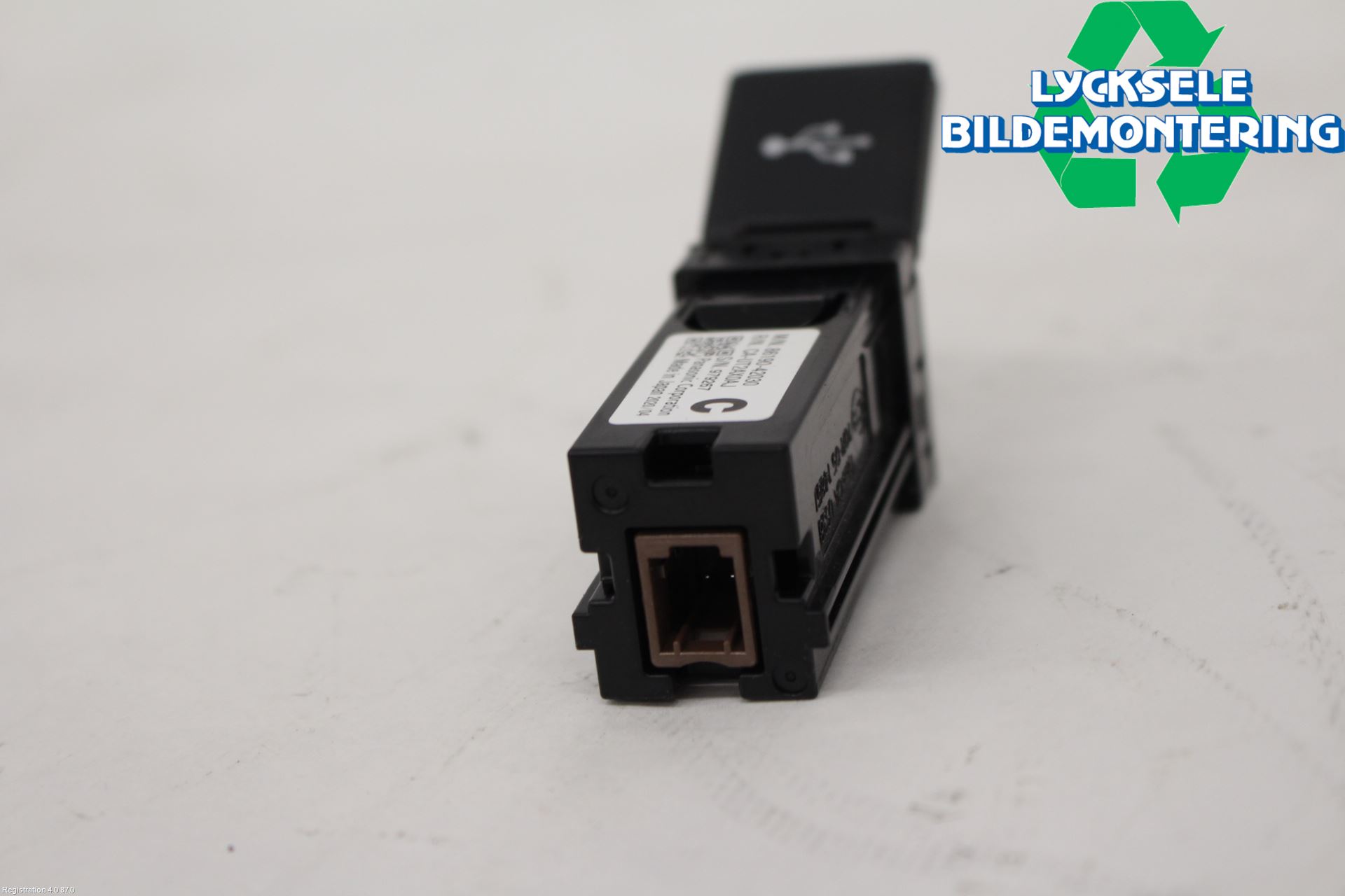 Toyota RAV4 19- Usb Connection