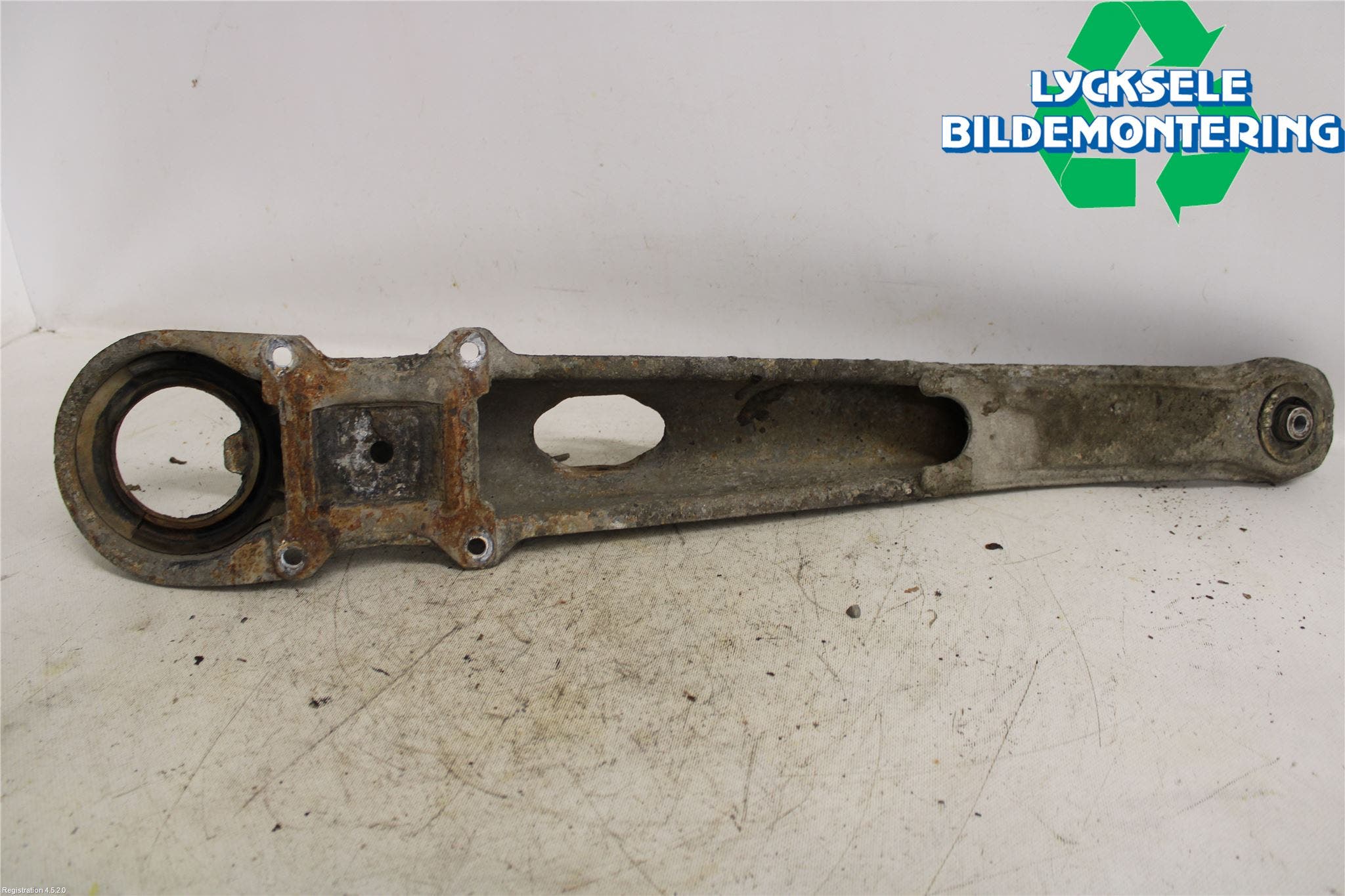 Volvo 940 91-98 Bärarm Bak Vä-Hö