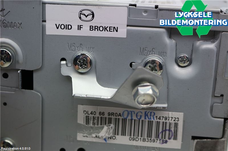 Mazda 2 (DE) 08-15 Cd Radio - Multimediapanel