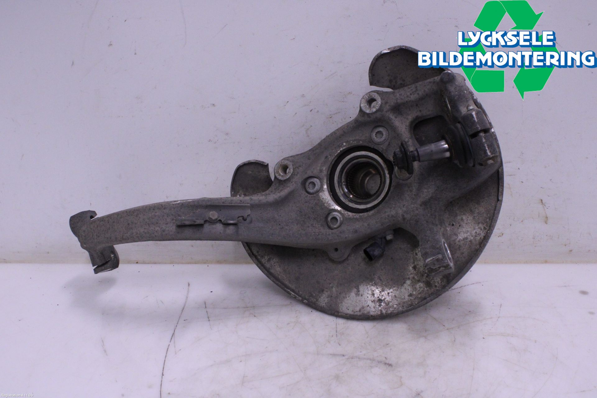 Audi A4 12-15 Styrspindel Lagerhus Hö